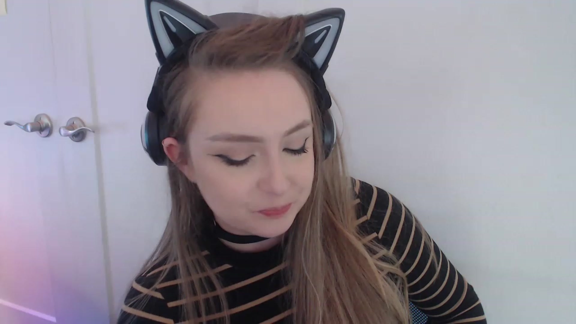 Gallery image thumbnail from LibbyxDoe's myfreecams stream on, 04/05/2023, 16:32 image 18 of 20