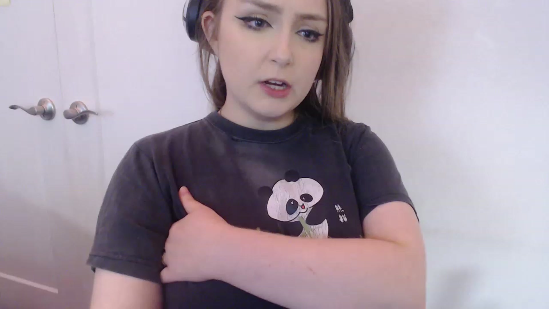 Gallery image thumbnail from LibbyxDoe's myfreecams stream on, 04/06/2023, 12:54 image 6 of 20