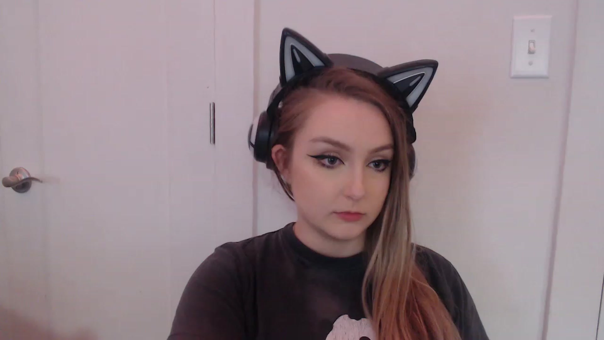 Gallery image thumbnail from LibbyxDoe's myfreecams stream on, 04/06/2023, 12:54 image 1 of 20