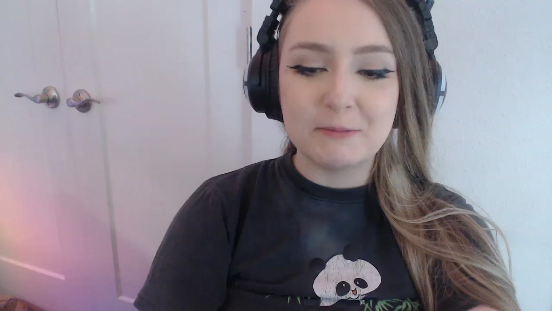 Gallery image thumbnail from LibbyxDoe's myfreecams stream on, 04/06/2023, 12:54 image 20 of 20