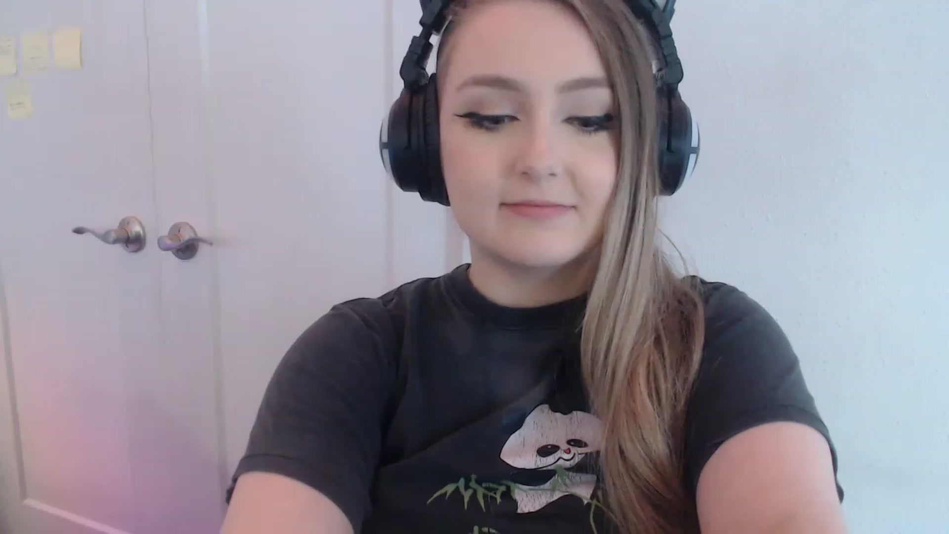 Gallery image thumbnail from LibbyxDoe's myfreecams stream on, 04/06/2023, 12:54 image 19 of 20