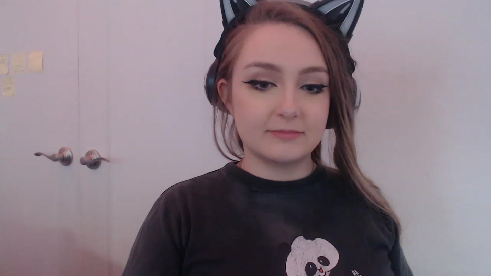 Gallery image thumbnail from LibbyxDoe's myfreecams stream on, 04/06/2023, 12:54 image 8 of 20