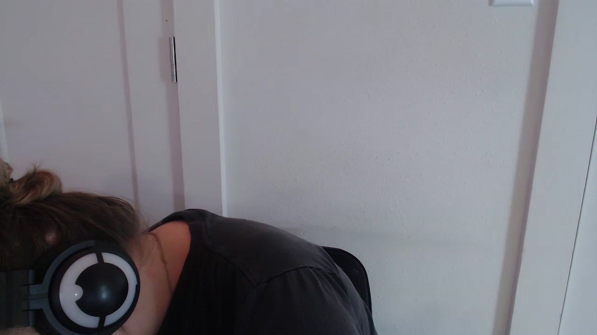 Gallery image thumbnail from LibbyxDoe's myfreecams stream on, 04/06/2023, 13:53 image 4 of 20