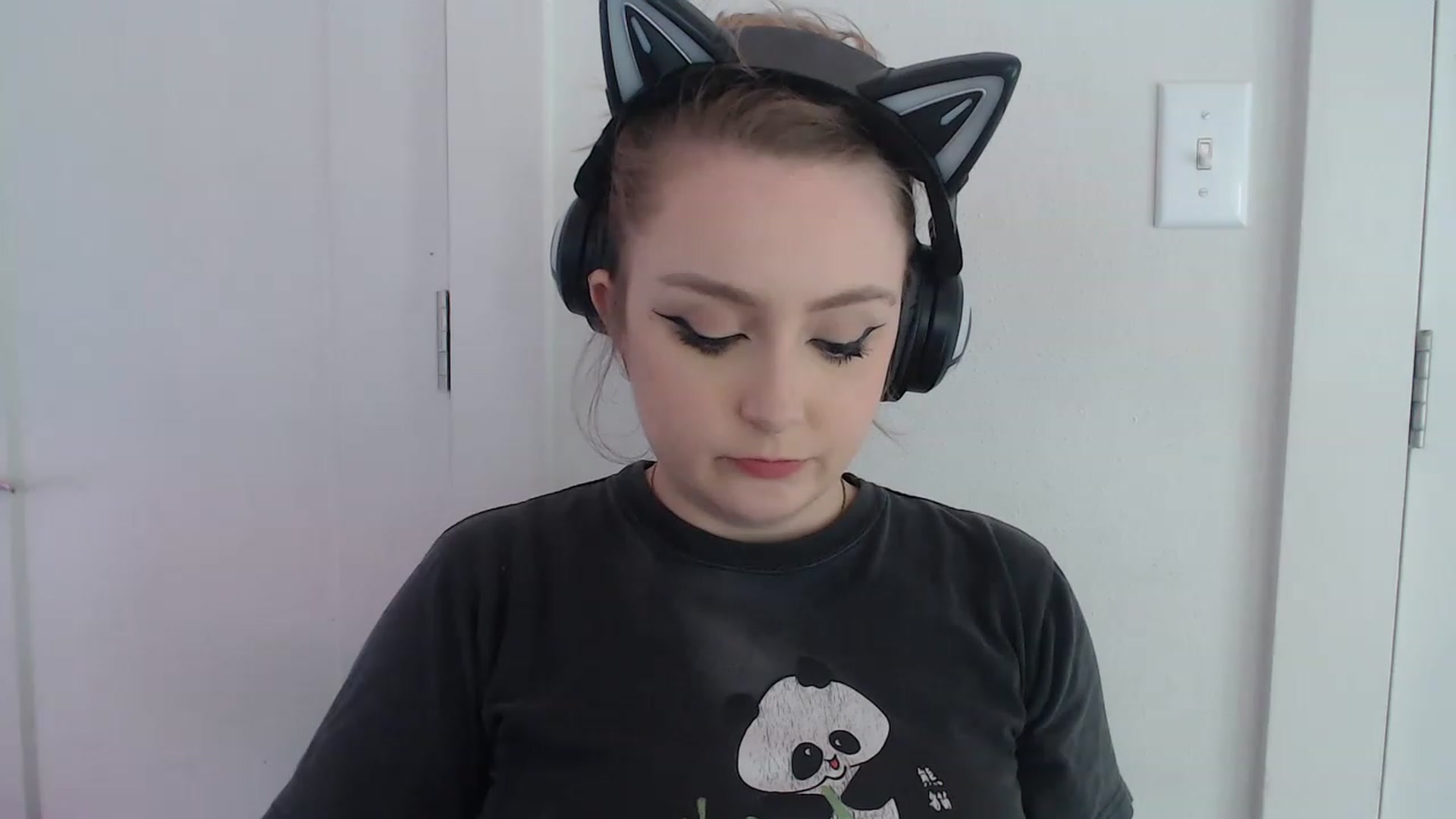 Gallery image thumbnail from LibbyxDoe's myfreecams stream on, 04/06/2023, 15:21 image 9 of 20