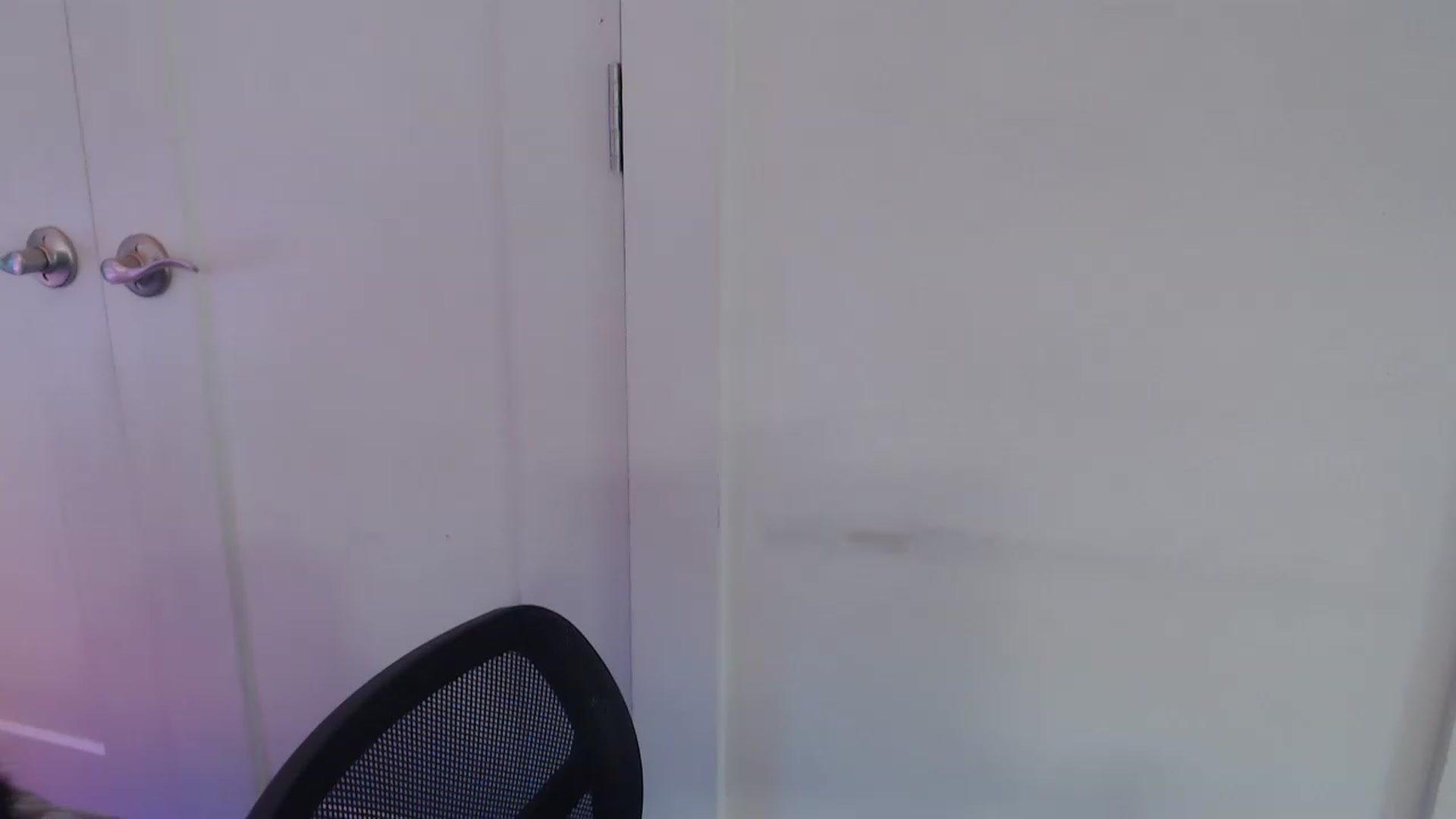 Gallery image thumbnail from LibbyxDoe's myfreecams stream on, 04/06/2023, 17:42 image 11 of 20
