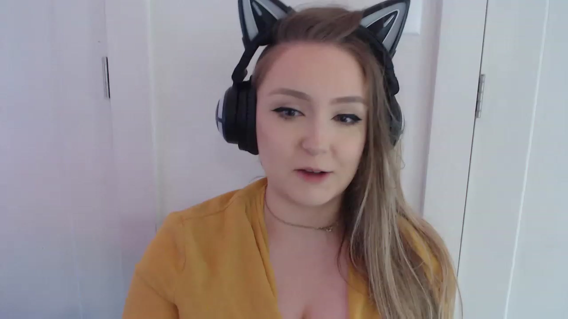 Gallery image thumbnail from LibbyxDoe's myfreecams stream on, 04/07/2023, 15:58 image 7 of 20