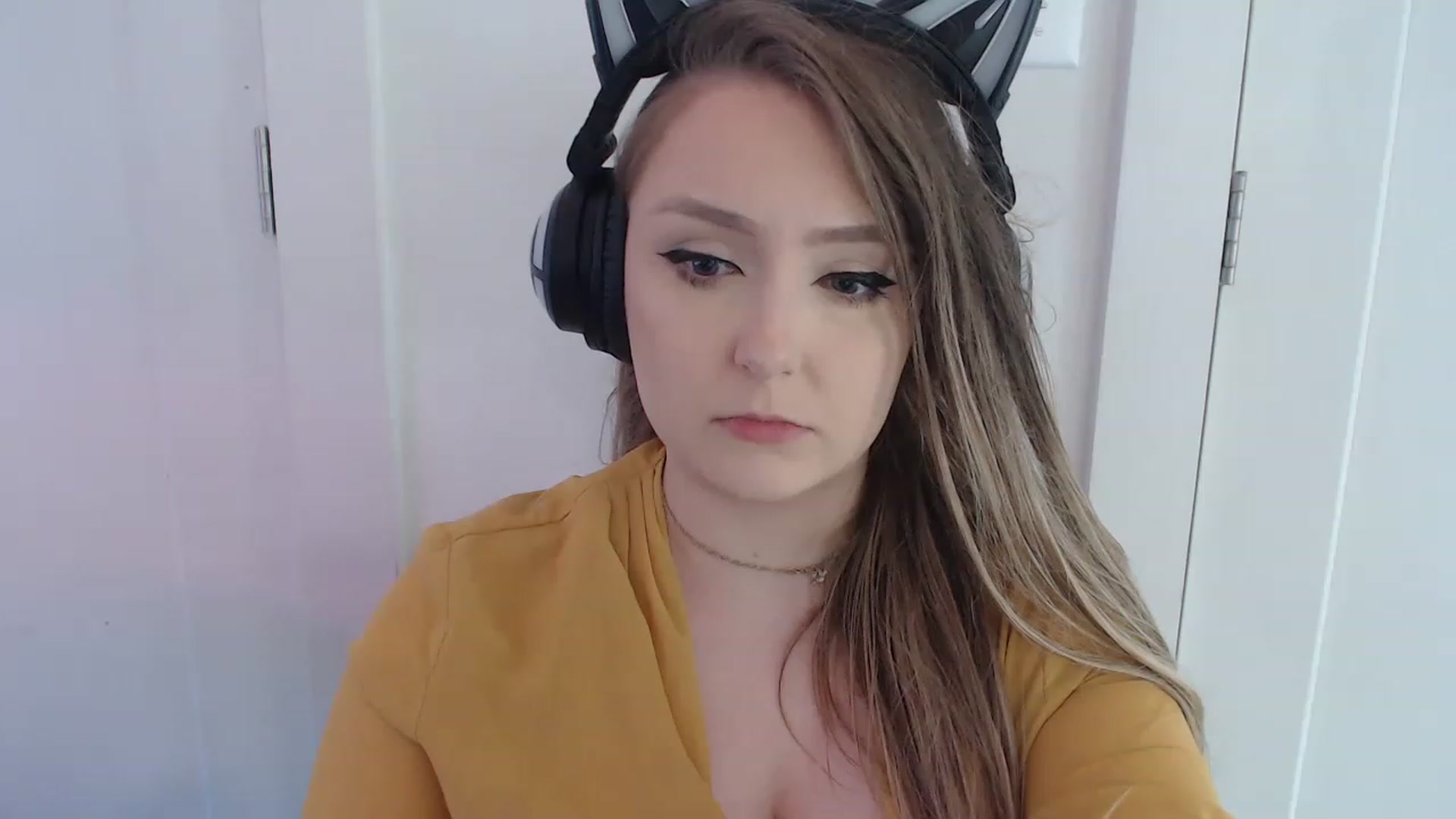 Gallery image thumbnail from LibbyxDoe's myfreecams stream on, 04/07/2023, 15:58 image 4 of 20