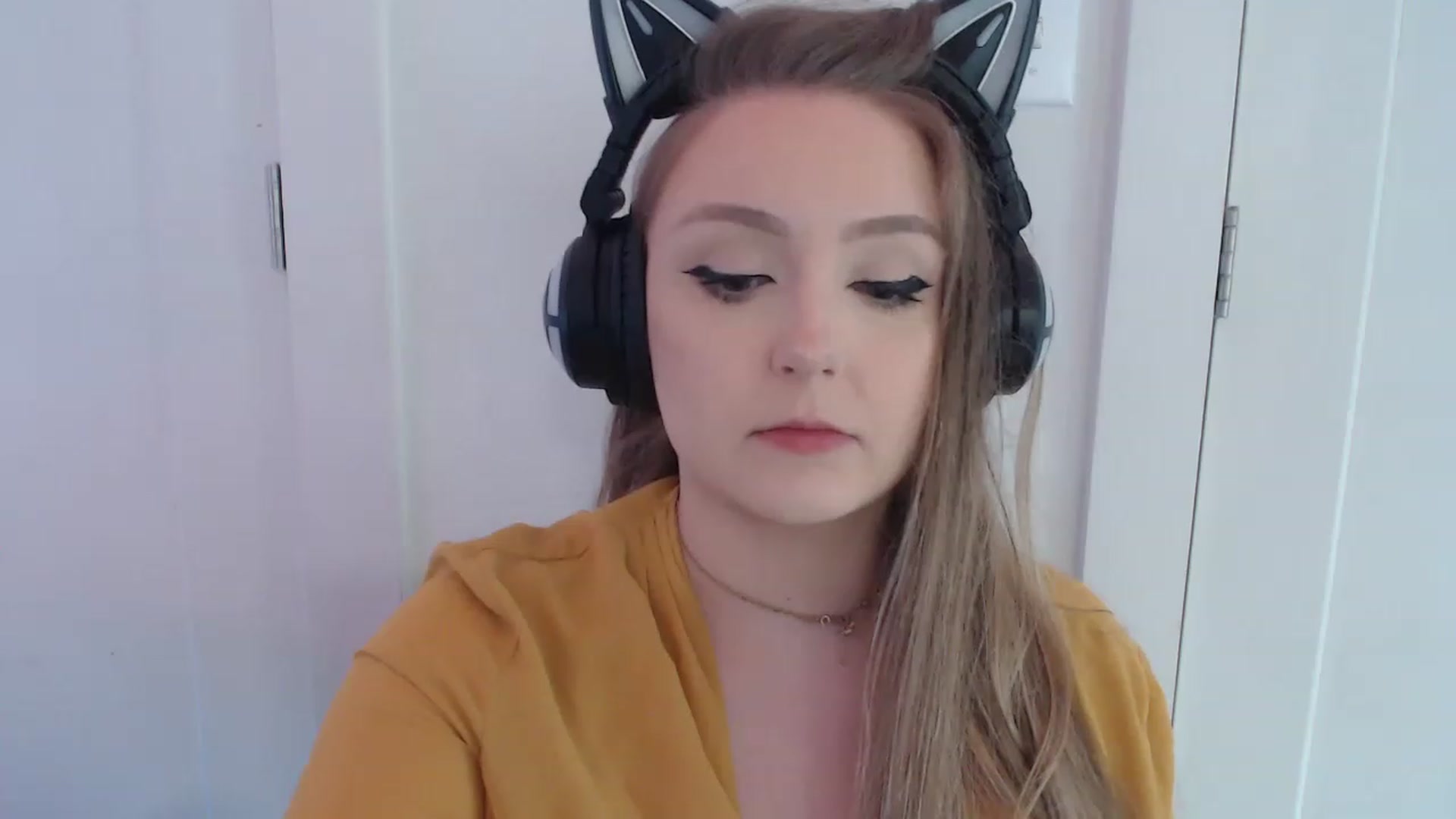 Gallery image thumbnail from LibbyxDoe's myfreecams stream on, 04/07/2023, 15:58 image 2 of 20