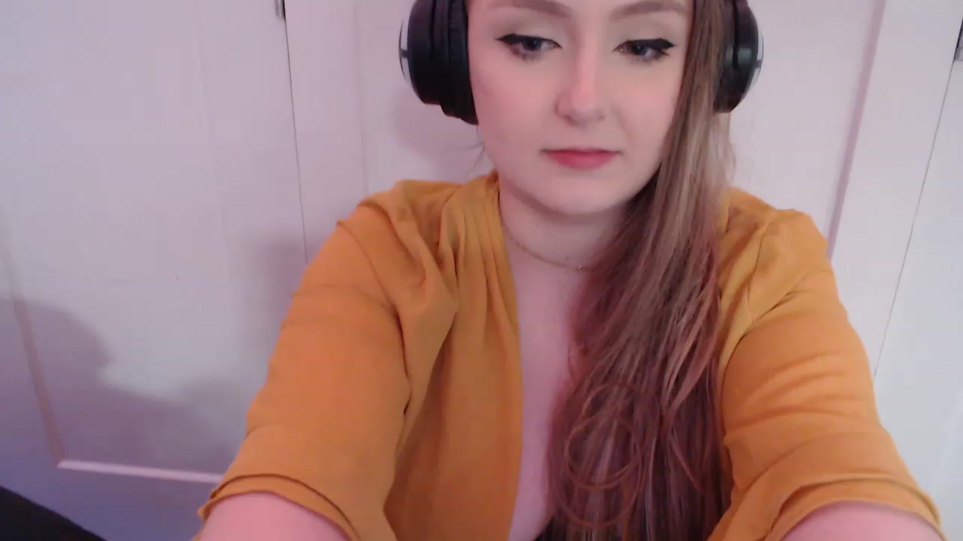 Gallery image thumbnail from LibbyxDoe's myfreecams stream on, 04/07/2023, 17:34 image 15 of 20