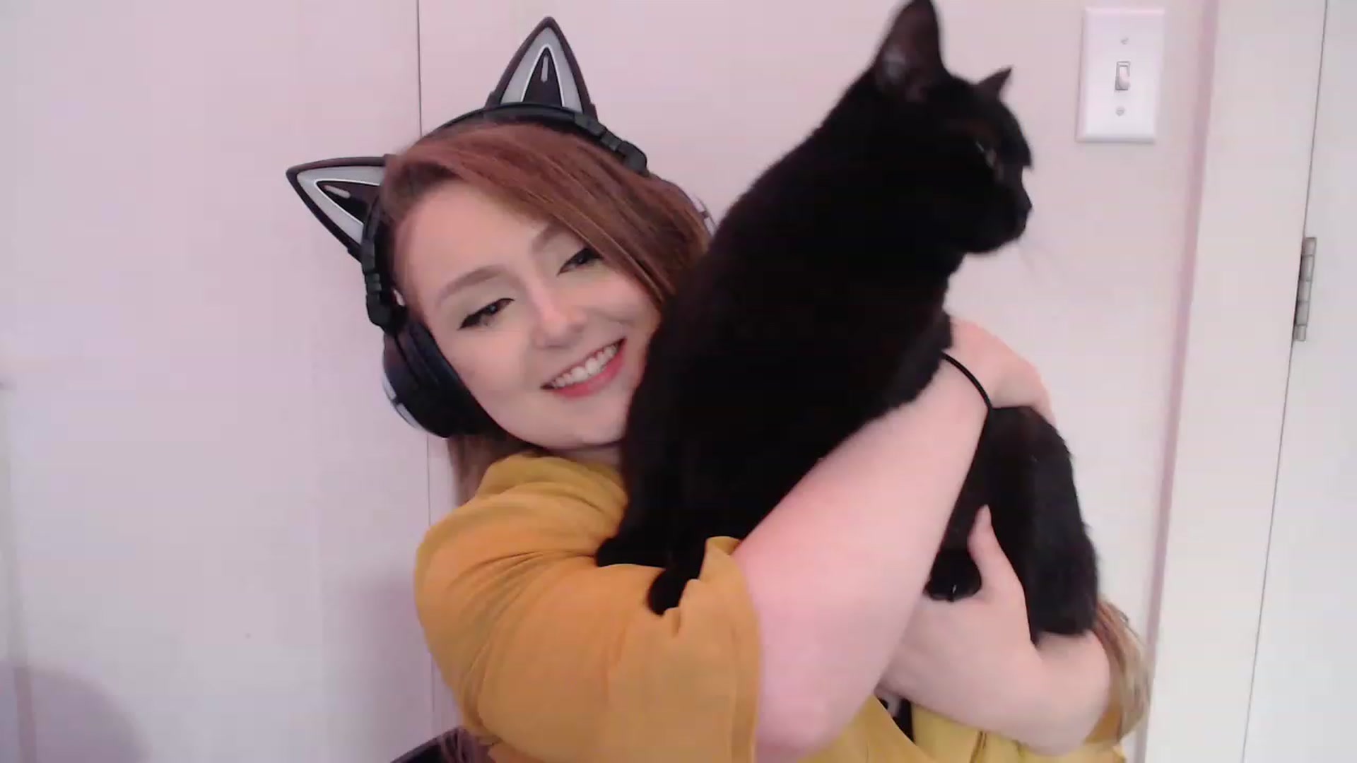 Gallery image thumbnail from LibbyxDoe's myfreecams stream on, 04/07/2023, 17:34 image 10 of 20