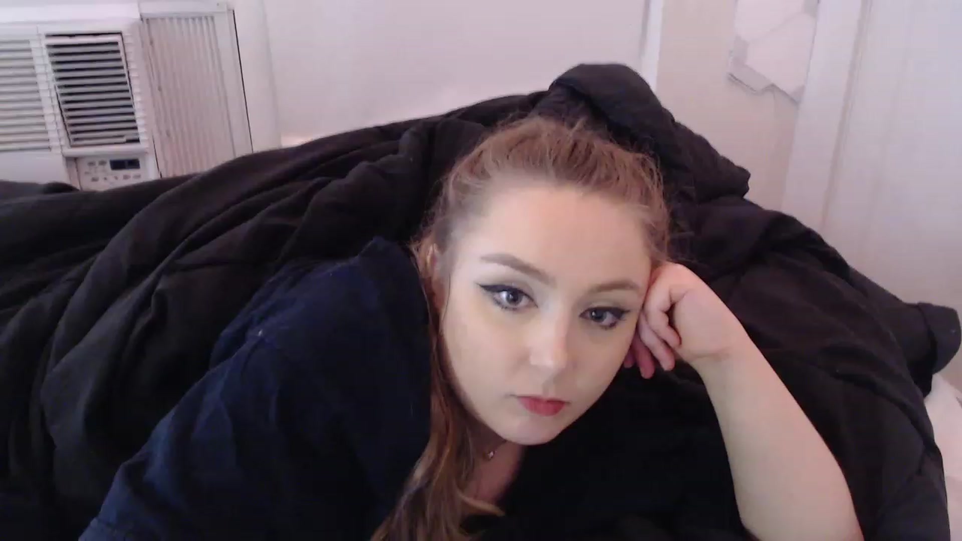 Gallery image thumbnail from LibbyxDoe's myfreecams stream on, 04/16/2023, 24:56 image 1 of 20