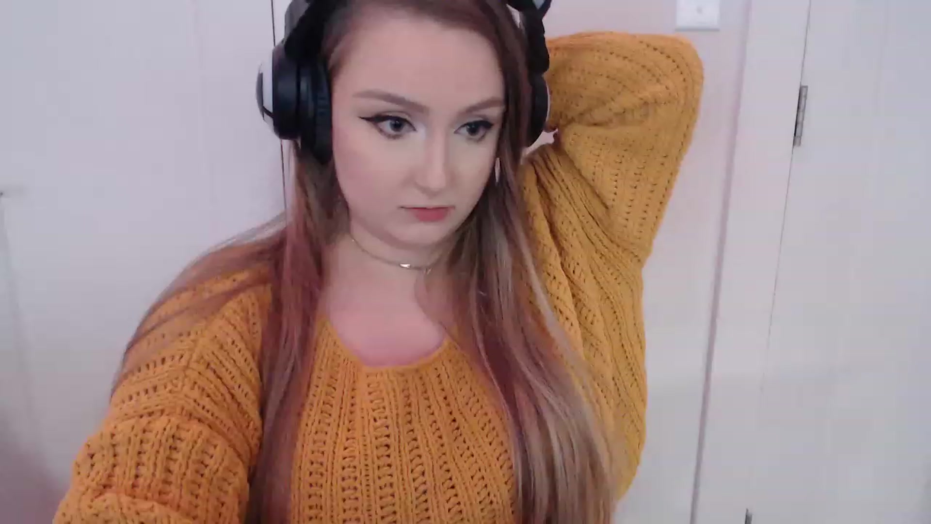 Gallery image thumbnail from LibbyxDoe's myfreecams stream on, 04/20/2023, 08:32 image 2 of 20