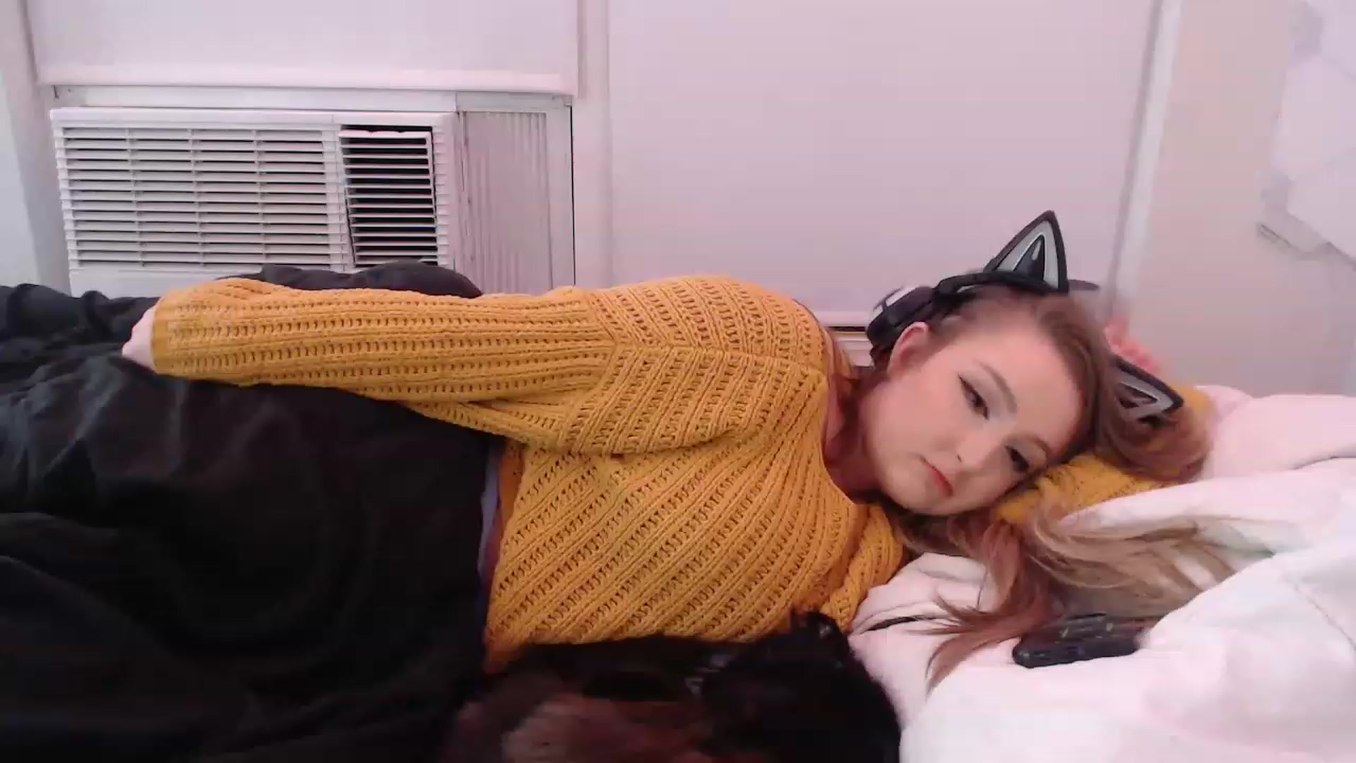 Gallery image thumbnail from LibbyxDoe's myfreecams stream on, 04/20/2023, 08:32 image 20 of 20
