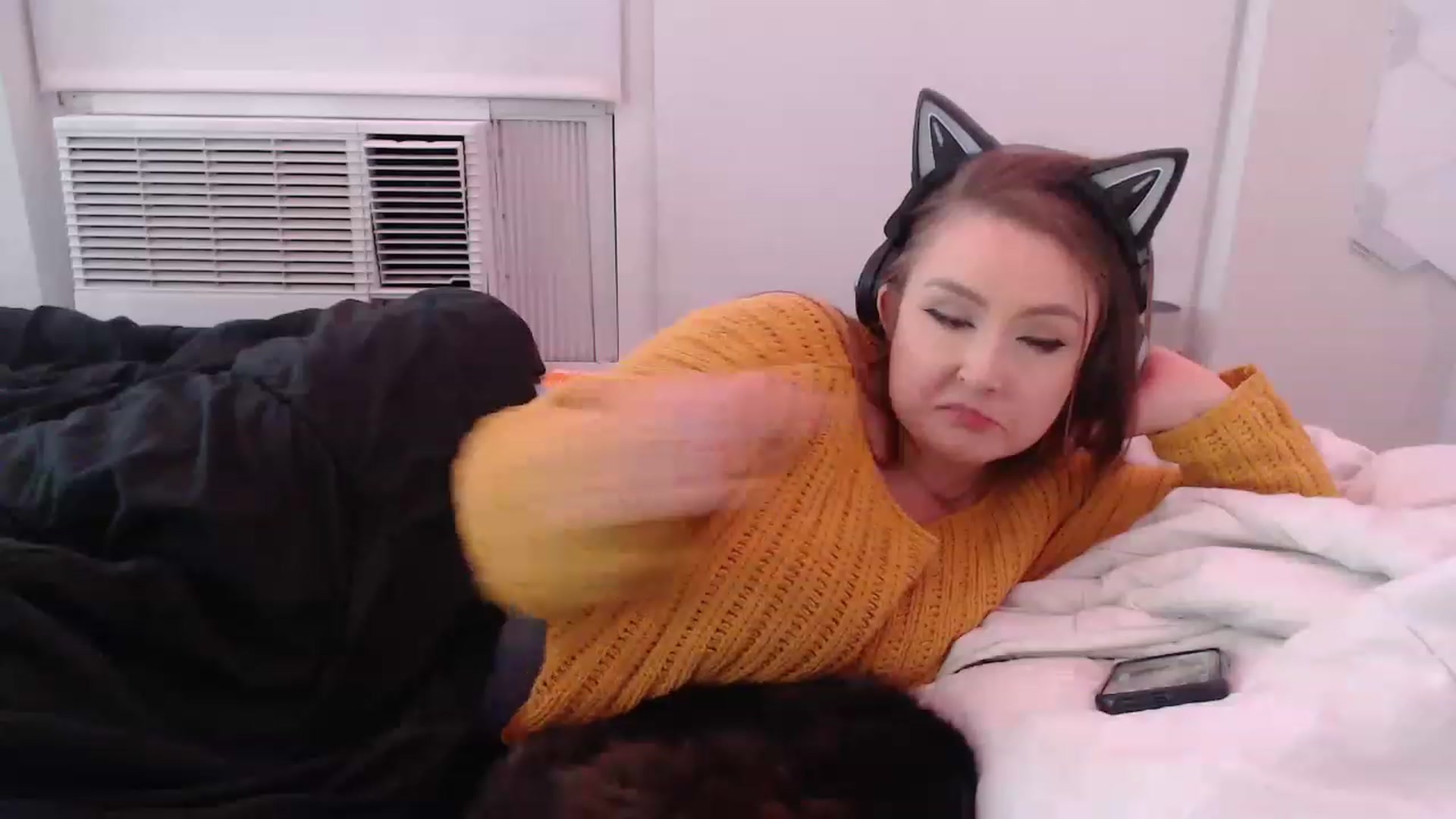 Gallery image thumbnail from LibbyxDoe's myfreecams stream on, 04/20/2023, 08:32 image 19 of 20
