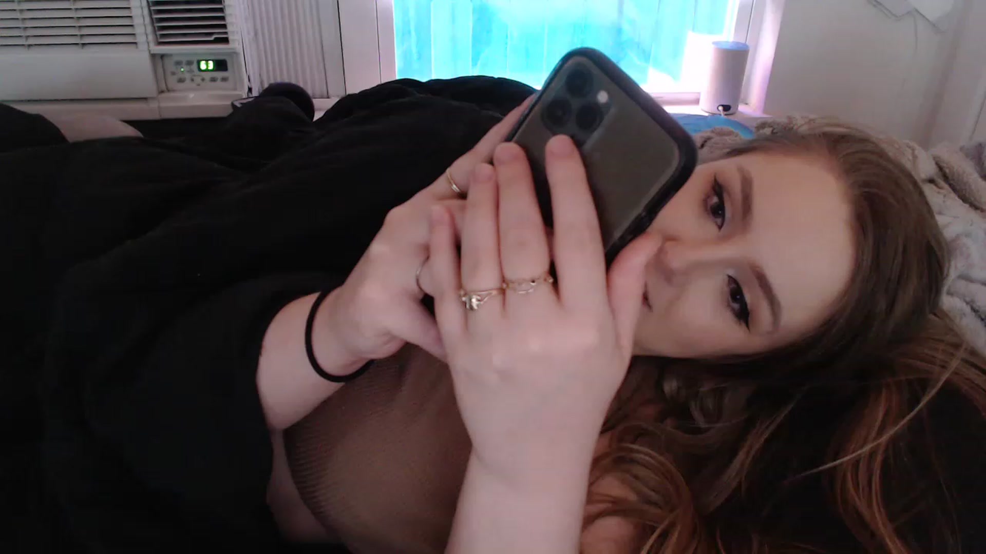 Gallery image thumbnail from LibbyxDoe's myfreecams stream on, 04/21/2023, 16:01 image 8 of 20