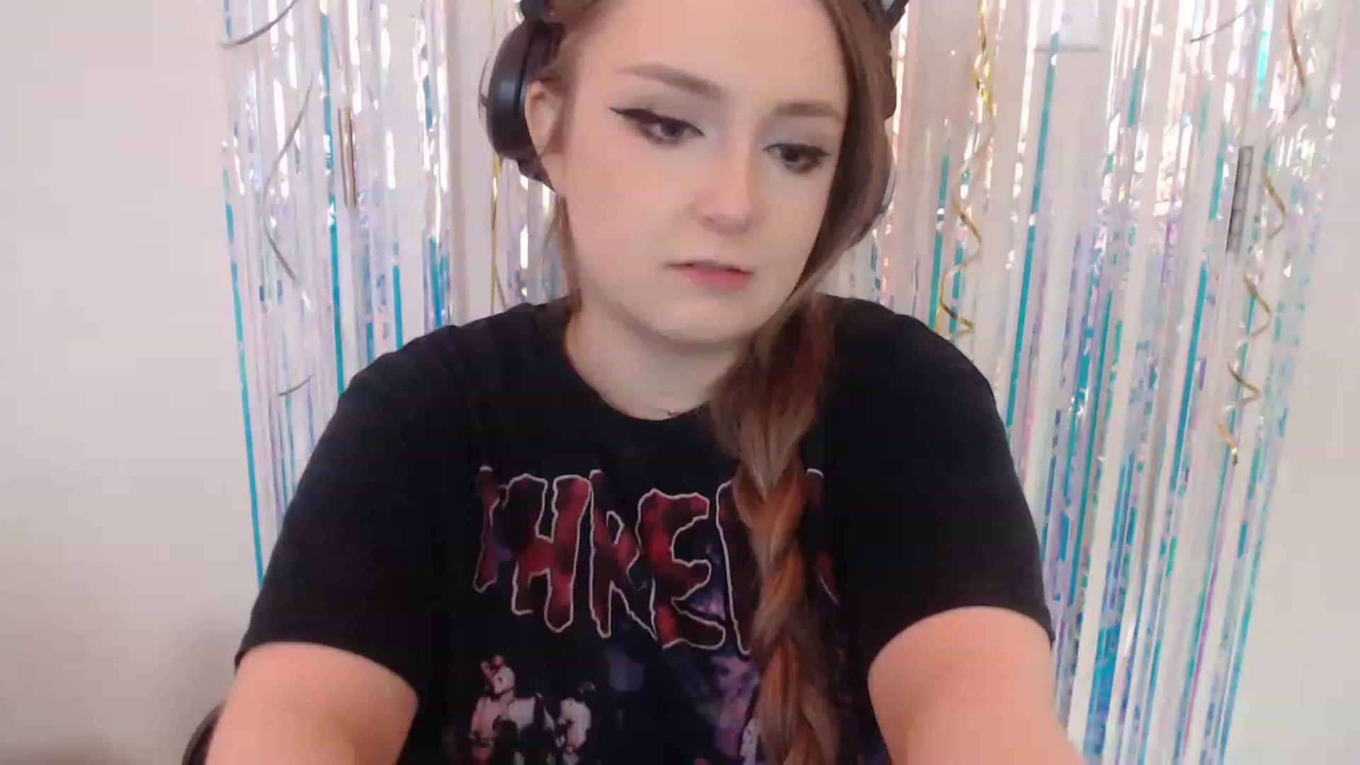 Gallery image thumbnail from LibbyxDoe's myfreecams stream on, 05/02/2023, 09:40 image 4 of 20