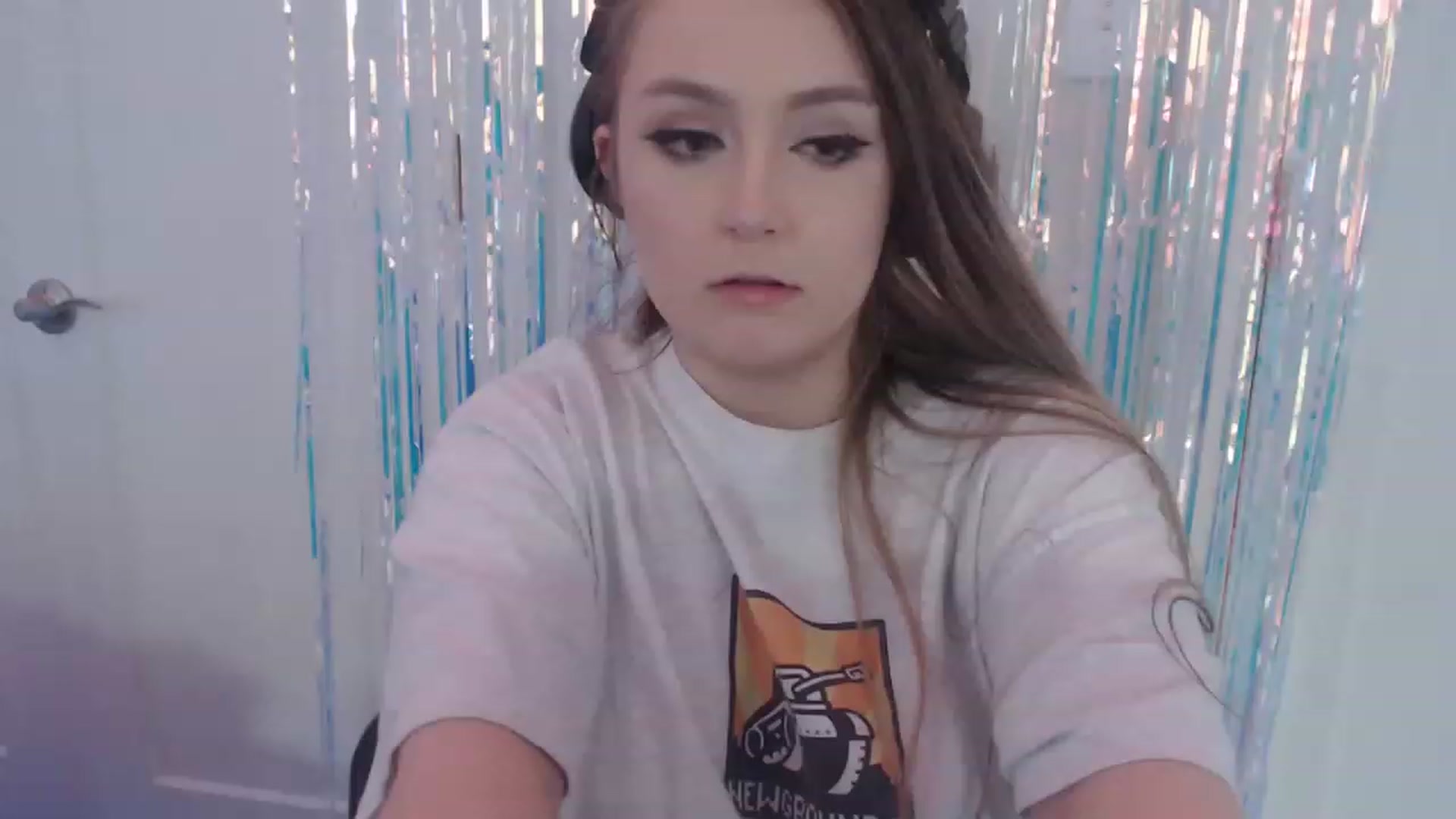 Gallery image thumbnail from LibbyxDoe's myfreecams stream on, 05/09/2023, 13:34 image 6 of 20