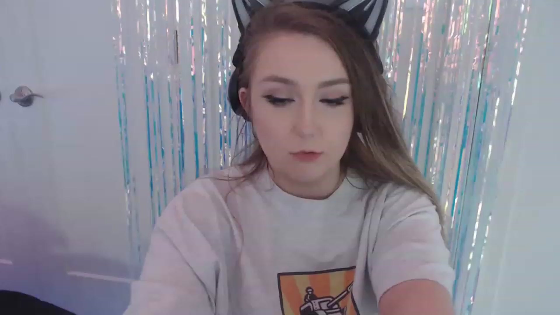 Gallery image thumbnail from LibbyxDoe's myfreecams stream on, 05/09/2023, 13:34 image 20 of 20