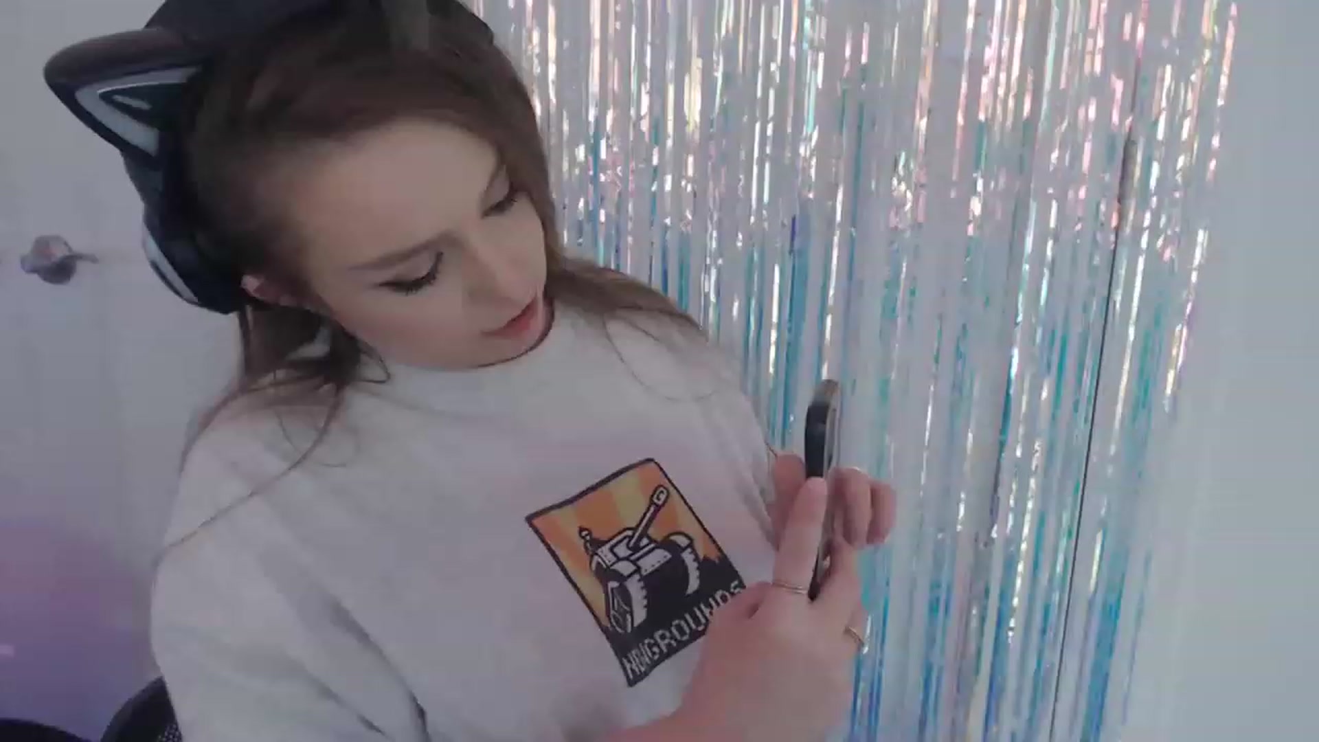 Gallery image thumbnail from LibbyxDoe's myfreecams stream on, 05/09/2023, 13:34 image 17 of 20