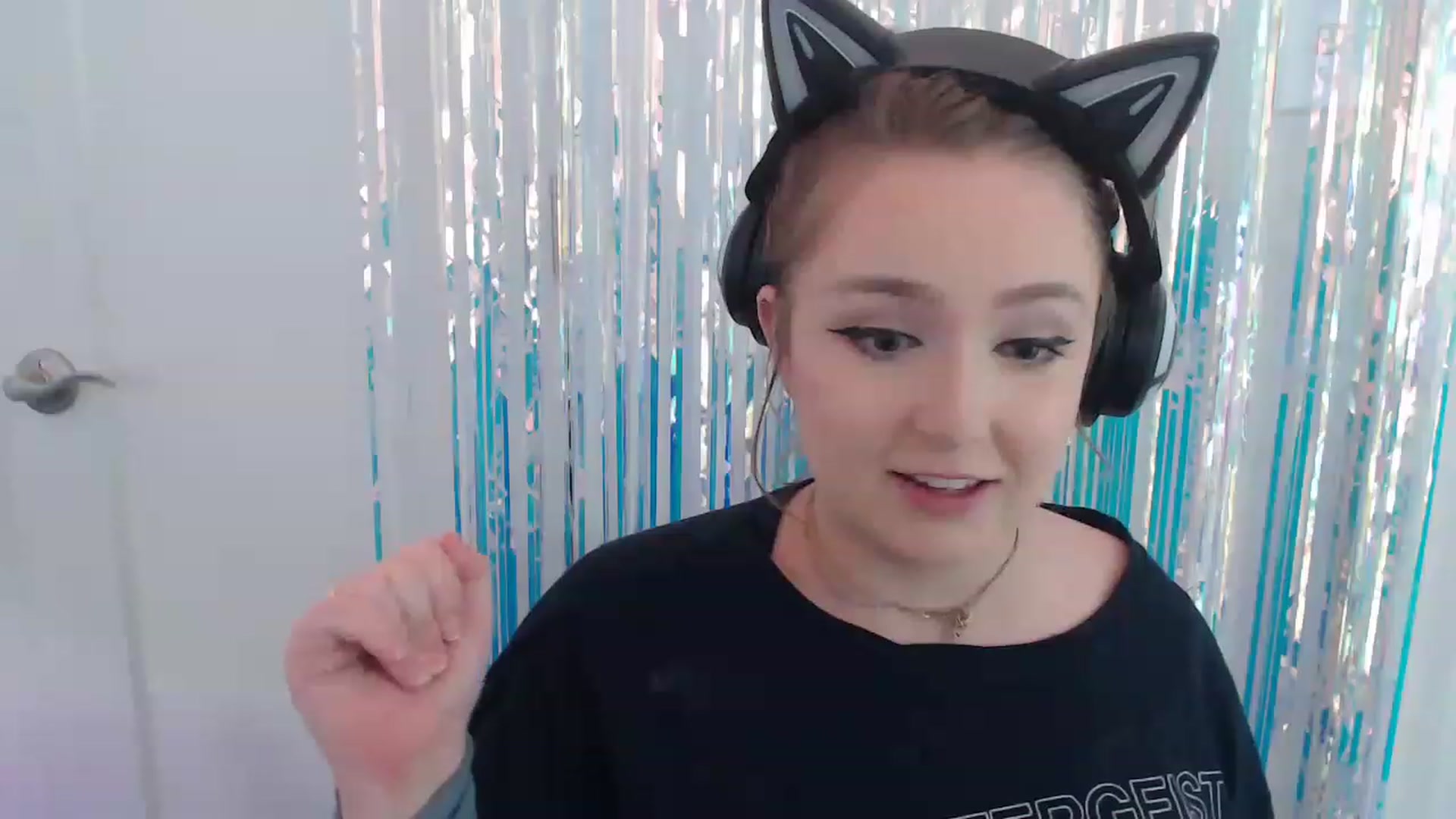 Gallery image thumbnail from LibbyxDoe's myfreecams stream on, 05/13/2023, 14:57 image 12 of 20