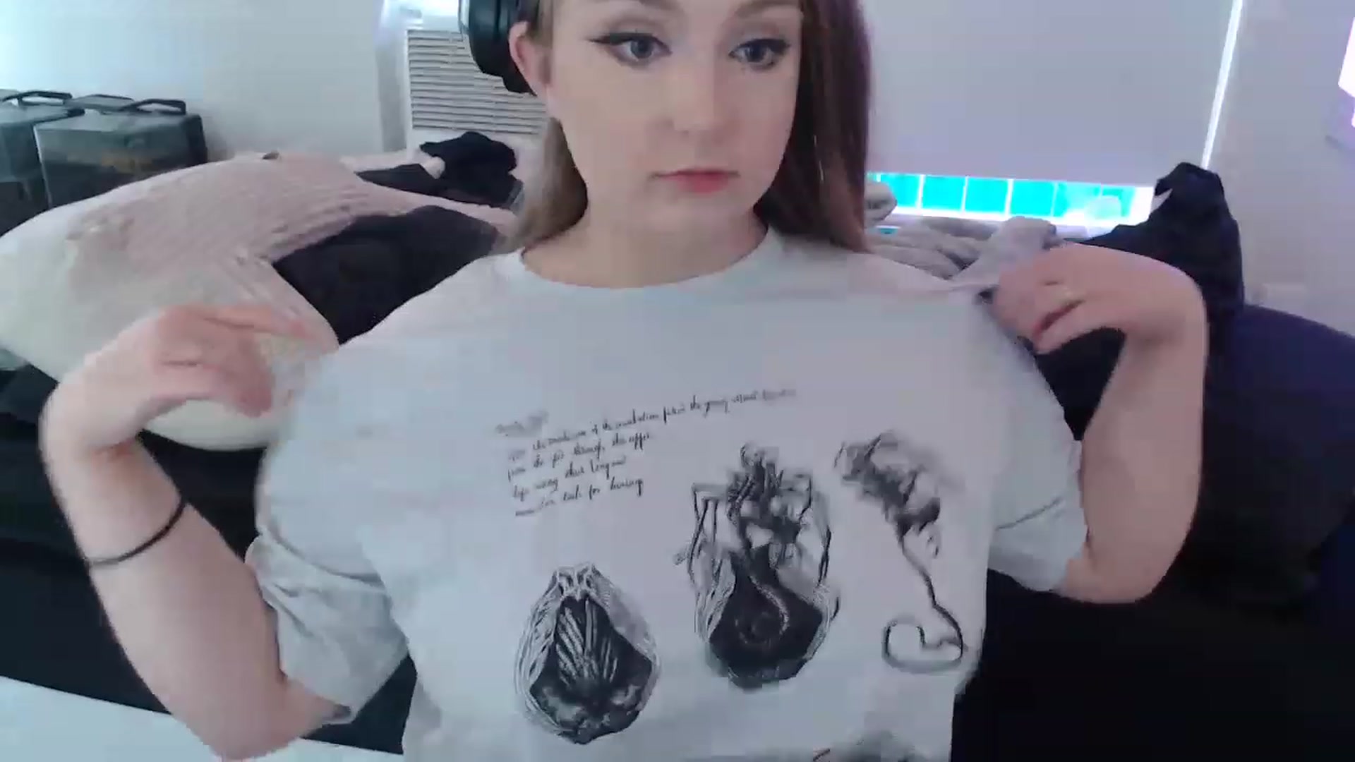 Gallery image thumbnail from LibbyxDoe's myfreecams stream on, 05/14/2023, 16:03 image 7 of 20