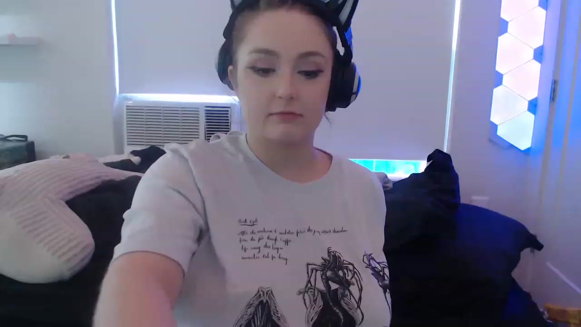 Gallery image thumbnail from LibbyxDoe's myfreecams stream on, 05/14/2023, 17:01 image 3 of 20