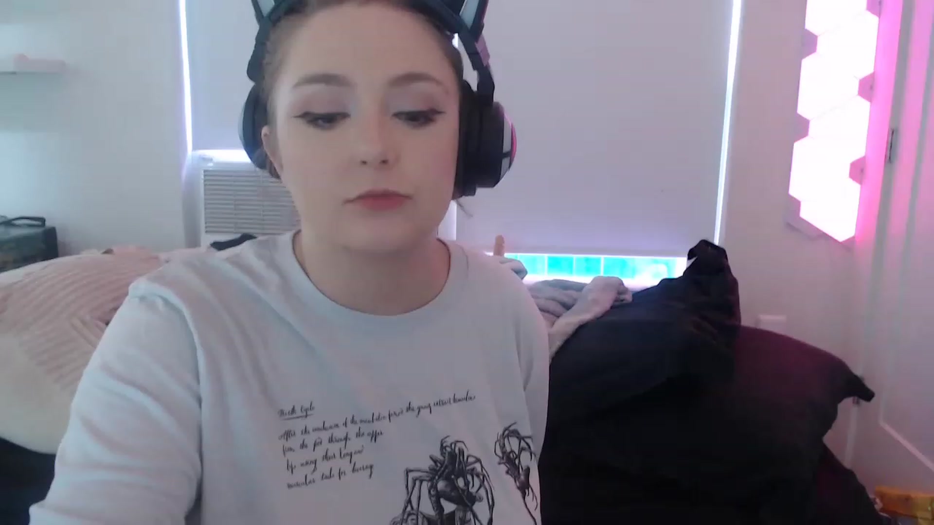 Gallery image thumbnail from LibbyxDoe's myfreecams stream on, 05/14/2023, 17:01 image 5 of 20