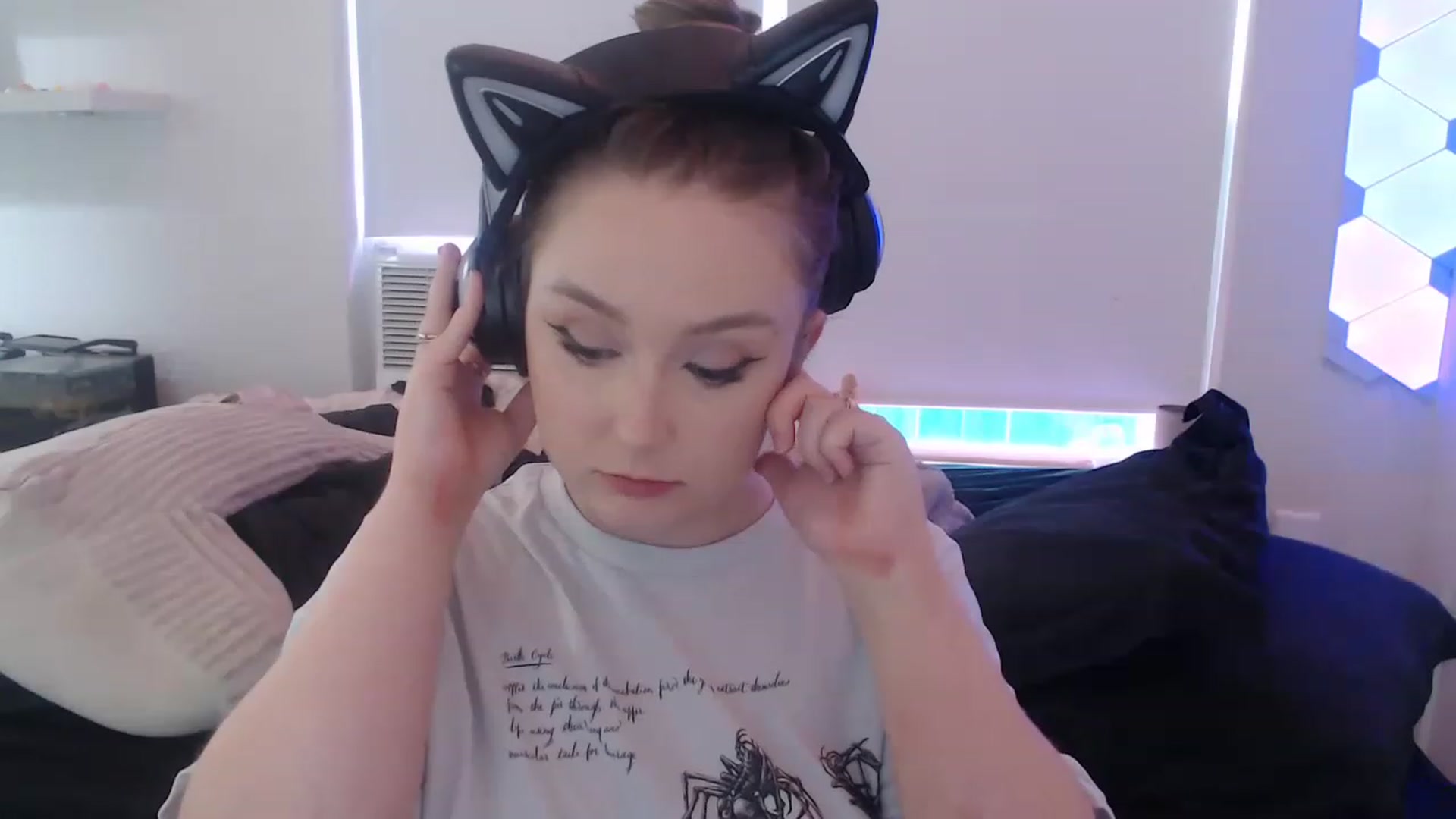 Gallery image thumbnail from LibbyxDoe's myfreecams stream on, 05/14/2023, 17:01 image 7 of 20