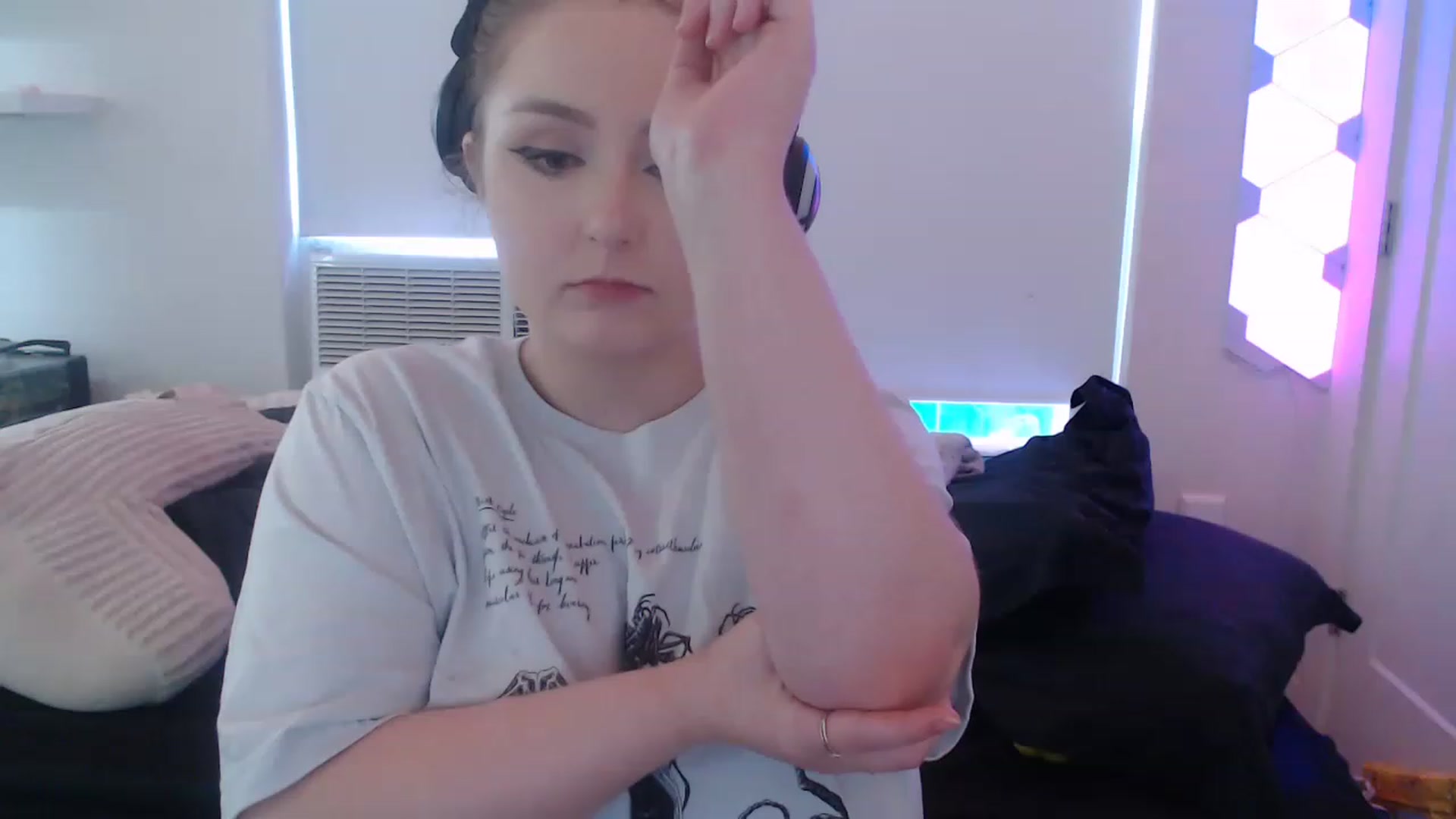 Gallery image thumbnail from LibbyxDoe's myfreecams stream on, 05/14/2023, 17:01 image 2 of 20