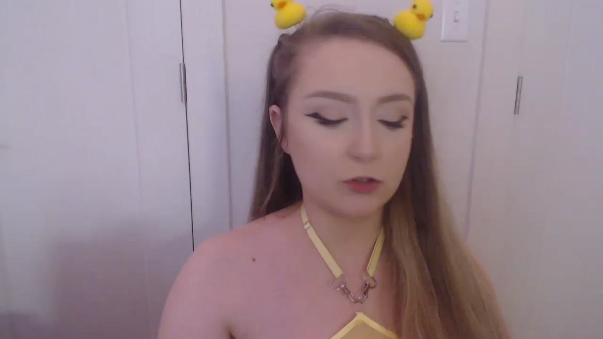 Gallery image thumbnail from LibbyxDoe's myfreecams stream on, 05/22/2023, 06:42 image 20 of 20