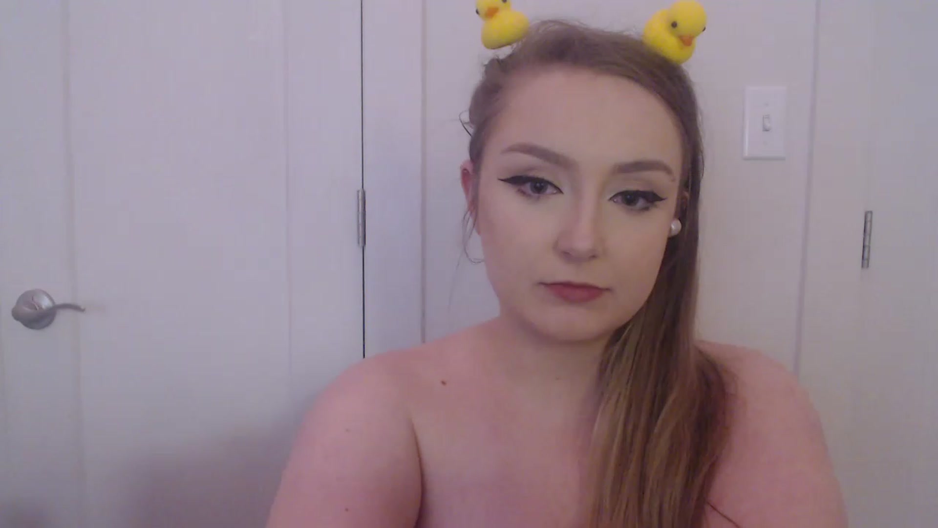 Gallery image thumbnail from LibbyxDoe's myfreecams stream on, 05/22/2023, 09:34 image 12 of 20
