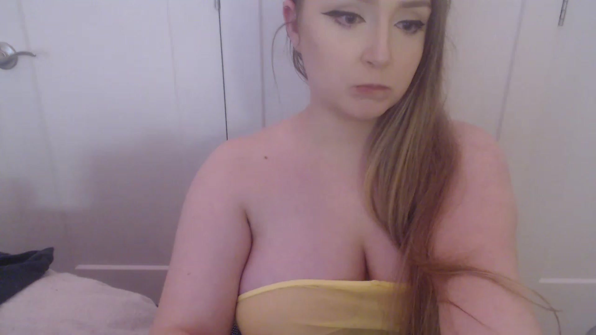 Gallery image thumbnail from LibbyxDoe's myfreecams stream on, 05/22/2023, 10:59 image 4 of 20