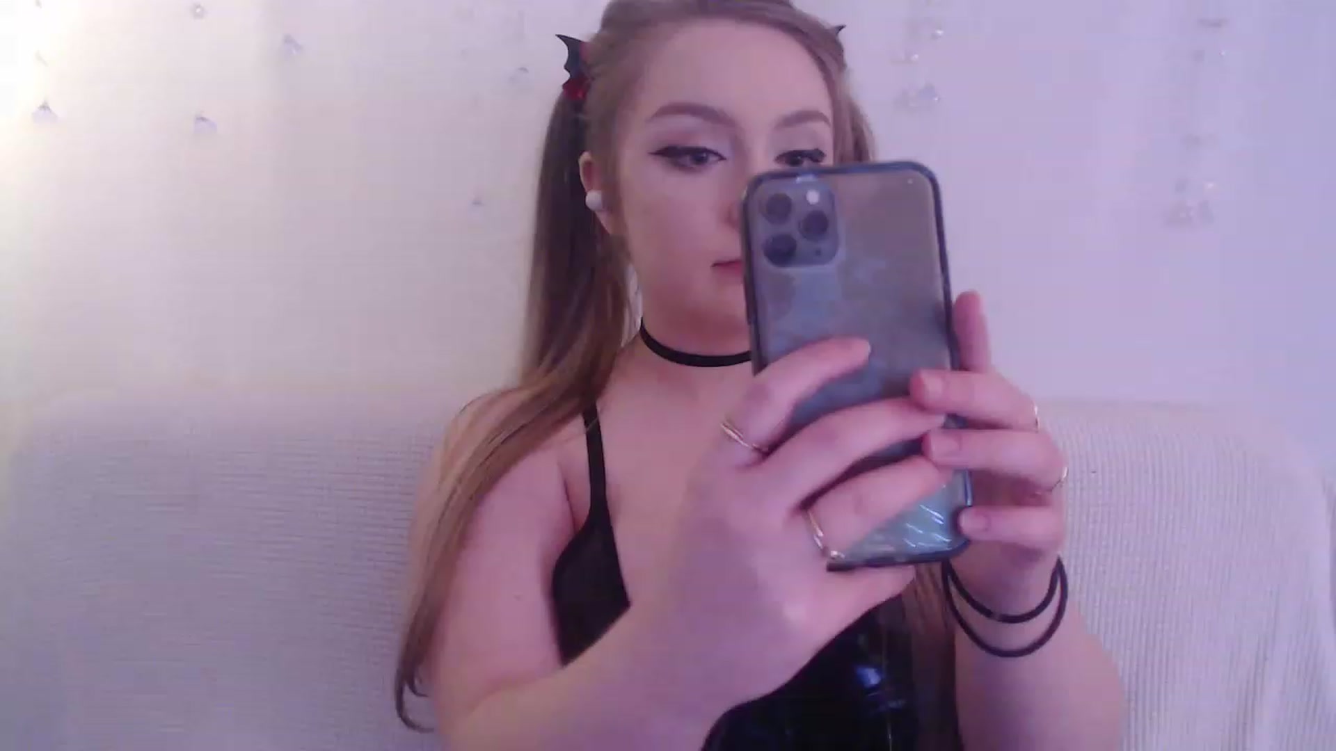 Gallery image thumbnail from LibbyxDoe's myfreecams stream on, 05/23/2023, 08:47 image 5 of 20