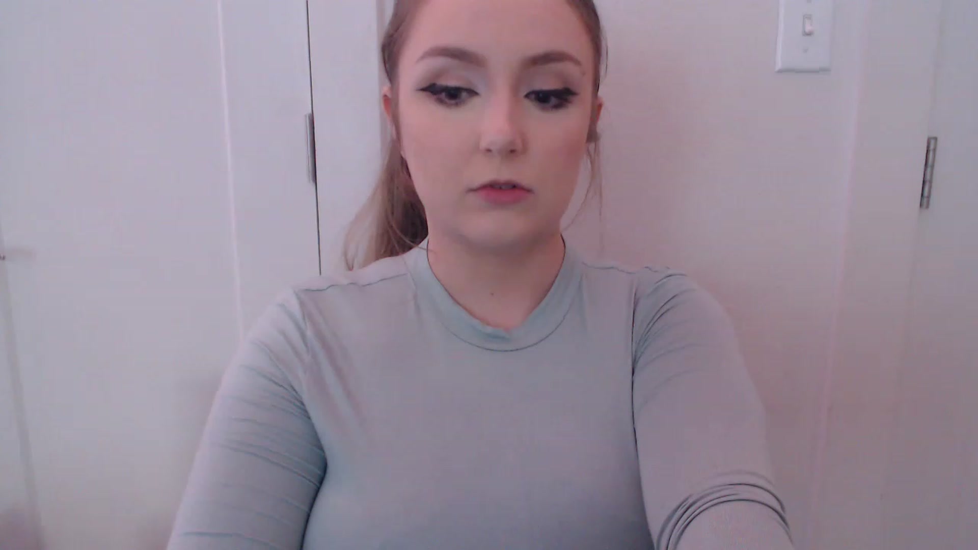 Gallery image thumbnail from LibbyxDoe's myfreecams stream on, 05/25/2023, 07:33 image 16 of 20