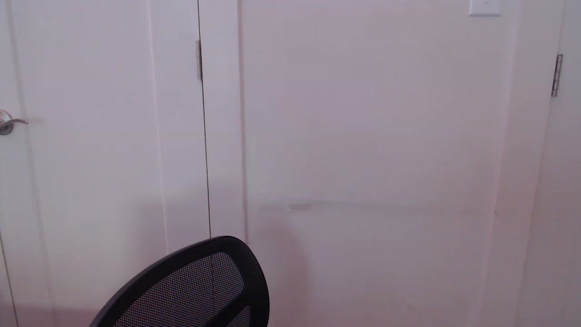 Gallery image thumbnail from LibbyxDoe's myfreecams stream on, 05/25/2023, 08:18 image 7 of 20