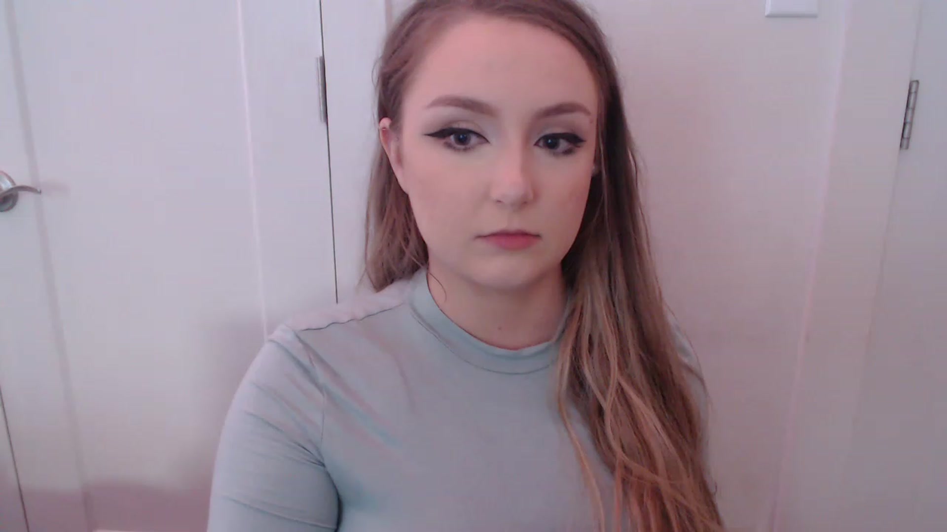Gallery image thumbnail from LibbyxDoe's myfreecams stream on, 05/25/2023, 08:18 image 18 of 20