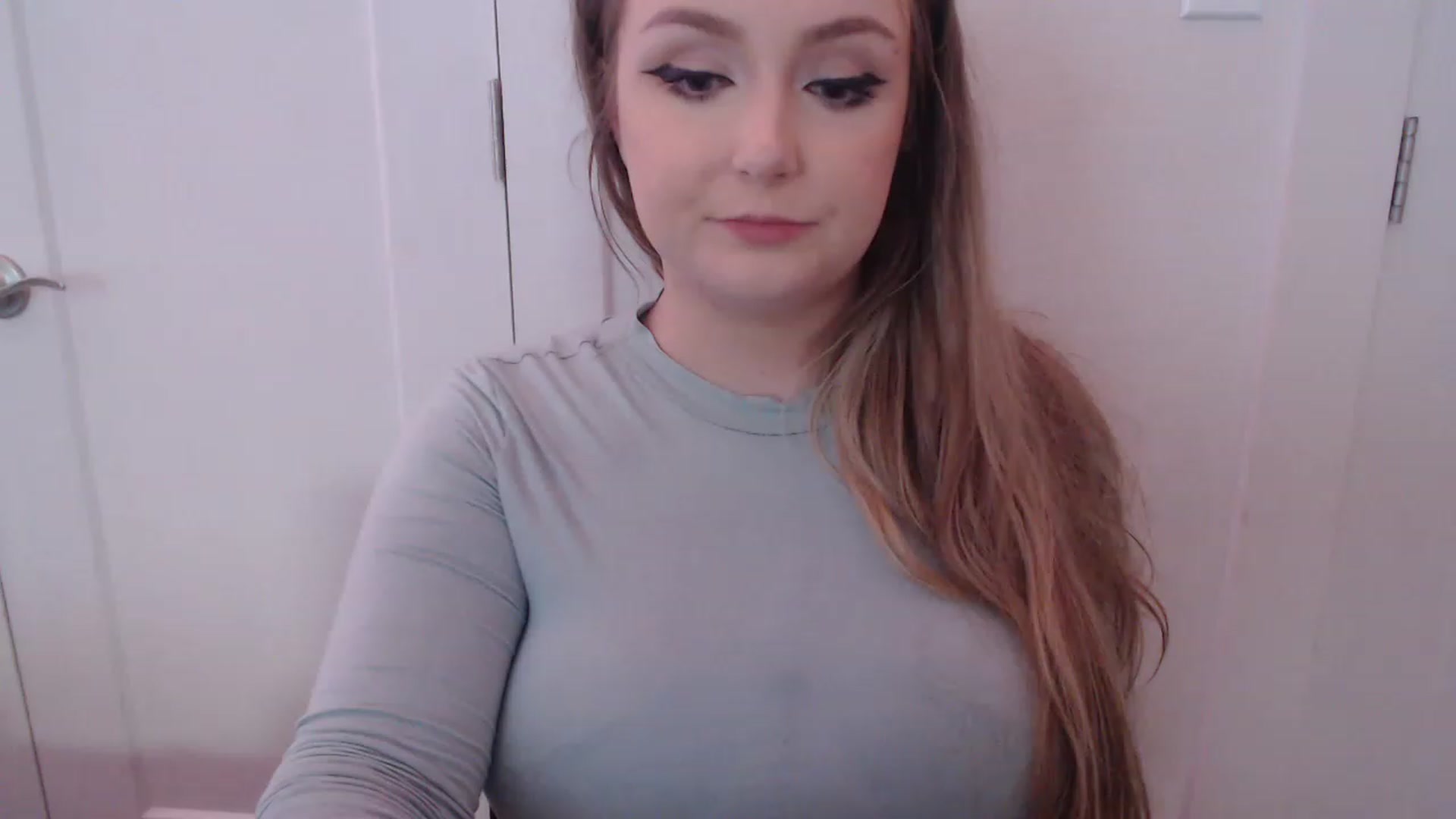 Gallery image thumbnail from LibbyxDoe's myfreecams stream on, 05/25/2023, 08:18 image 10 of 20