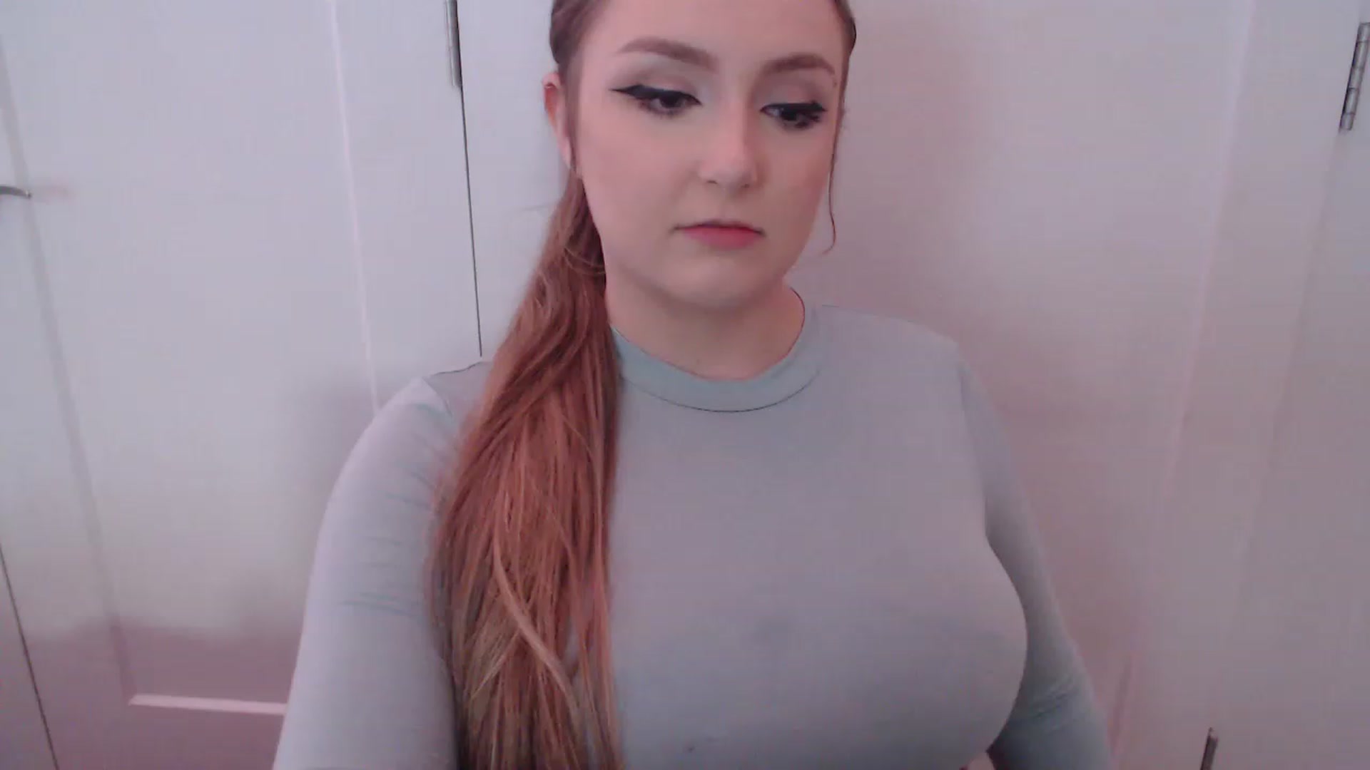 Gallery image thumbnail from LibbyxDoe's myfreecams stream on, 05/25/2023, 09:20 image 12 of 20