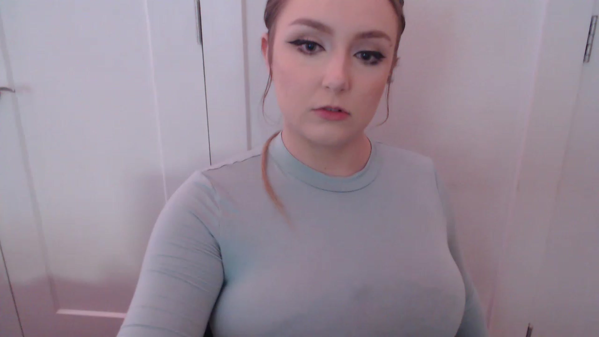 Gallery image thumbnail from LibbyxDoe's myfreecams stream on, 05/25/2023, 09:20 image 10 of 20