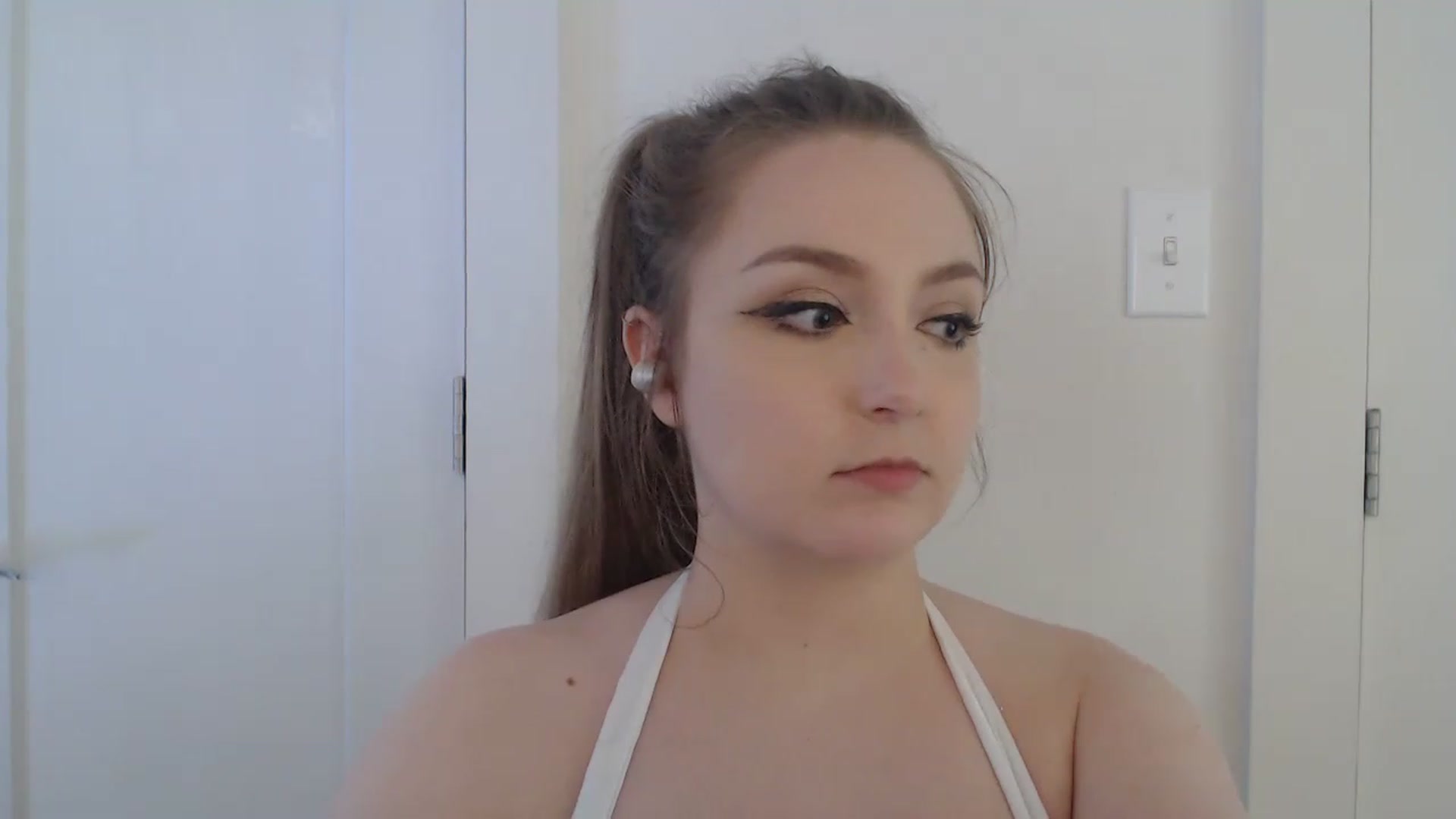 Gallery image thumbnail from LibbyxDoe's myfreecams stream on, 05/25/2023, 22:45 image 13 of 20