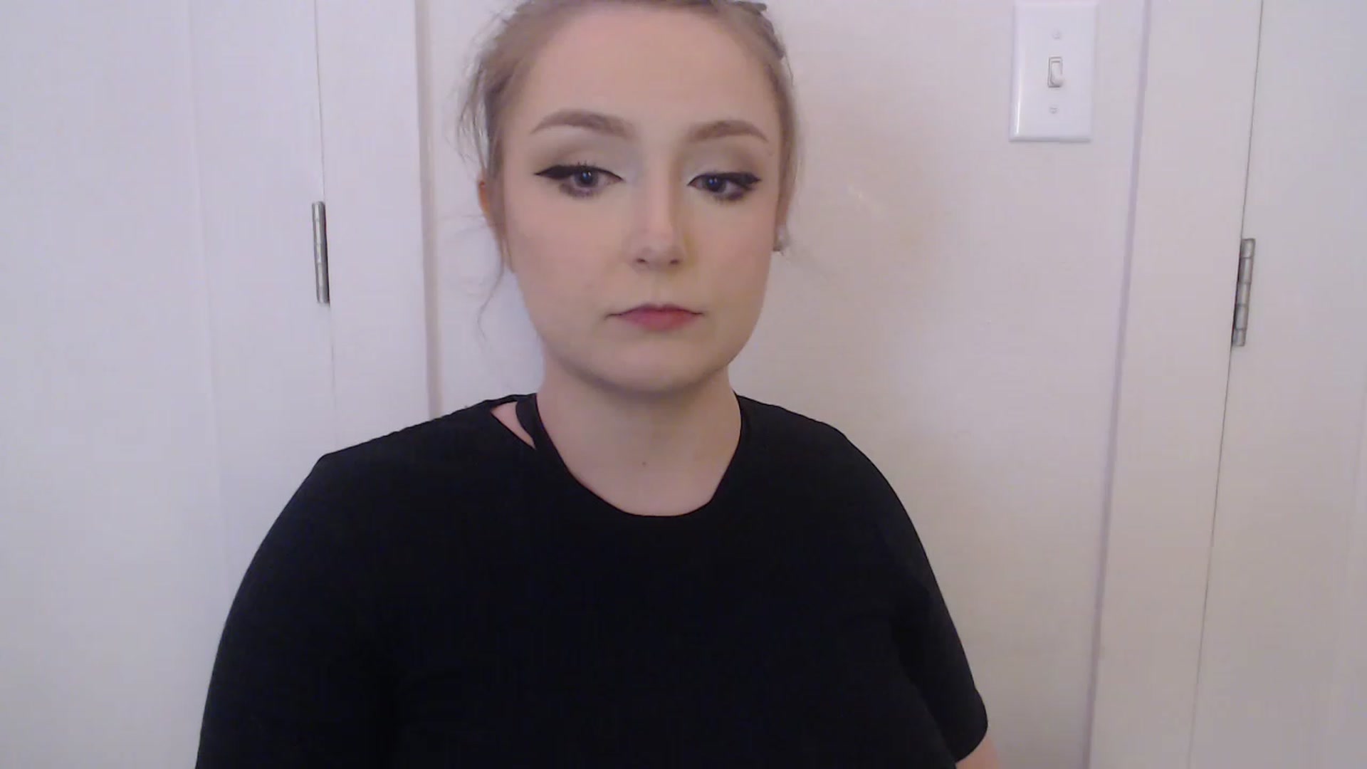 Gallery image thumbnail from LibbyxDoe's myfreecams stream on, 05/26/2023, 08:24 image 3 of 20