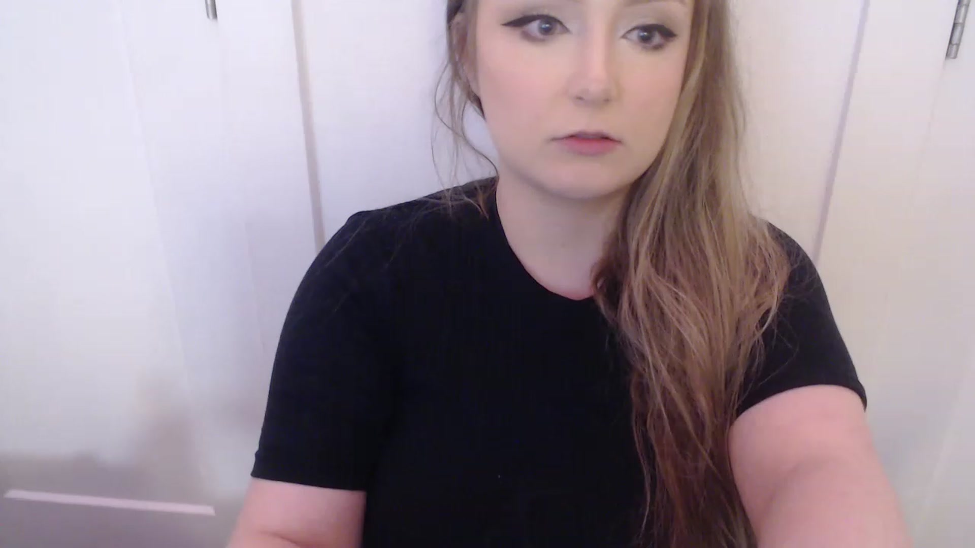 Gallery image thumbnail from LibbyxDoe's myfreecams stream on, 05/26/2023, 08:24 image 8 of 20