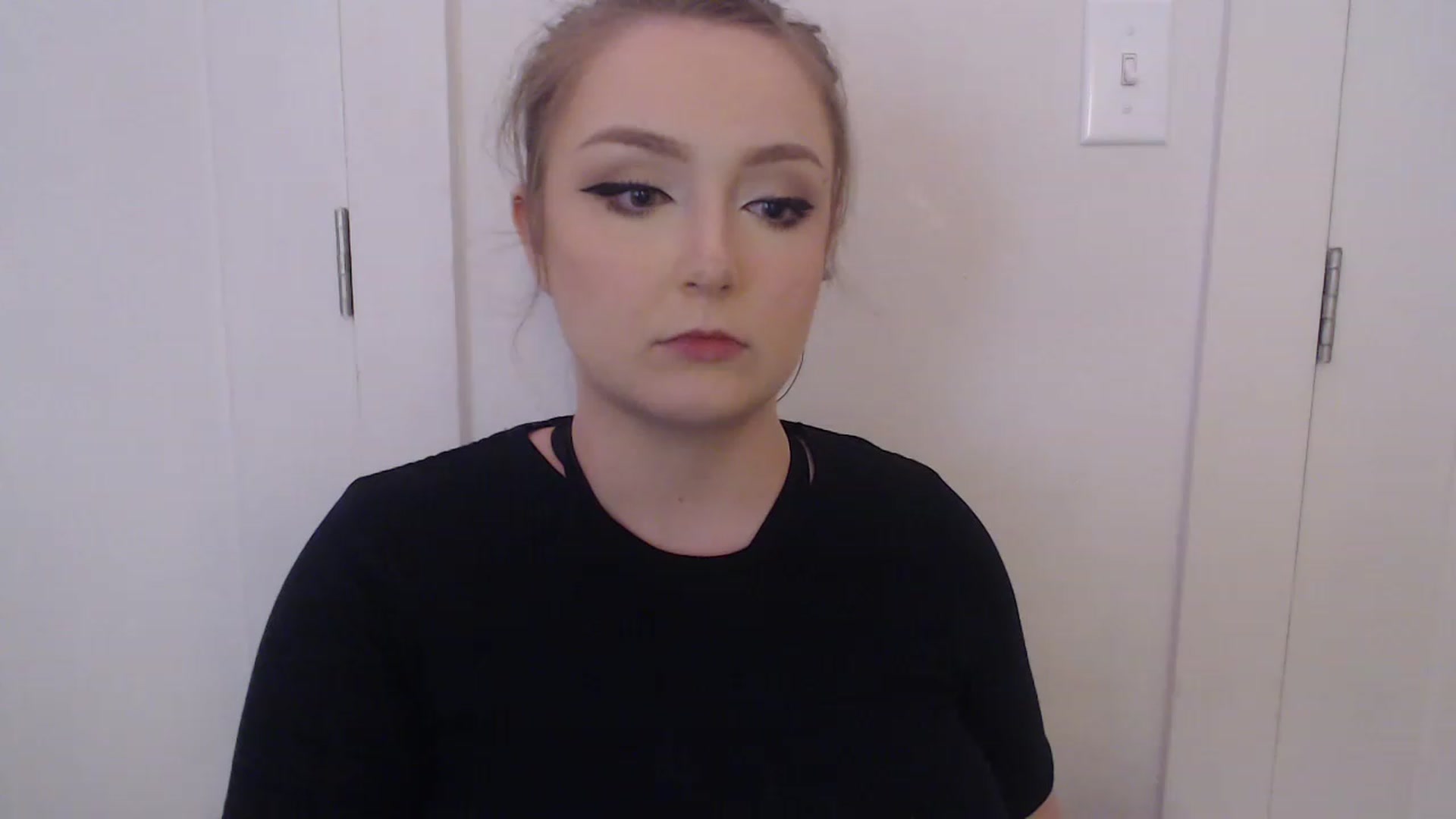 Gallery image thumbnail from LibbyxDoe's myfreecams stream on, 05/26/2023, 08:24 image 5 of 20
