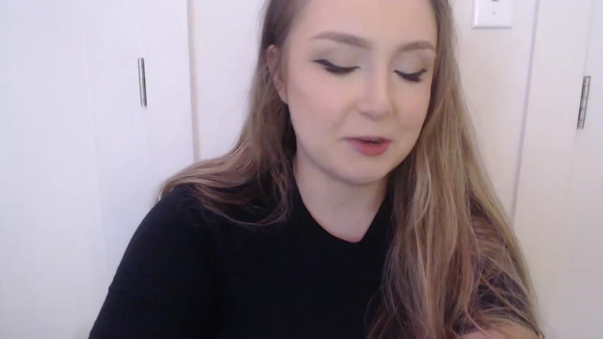Gallery image thumbnail from LibbyxDoe's myfreecams stream on, 05/26/2023, 08:24 image 10 of 20