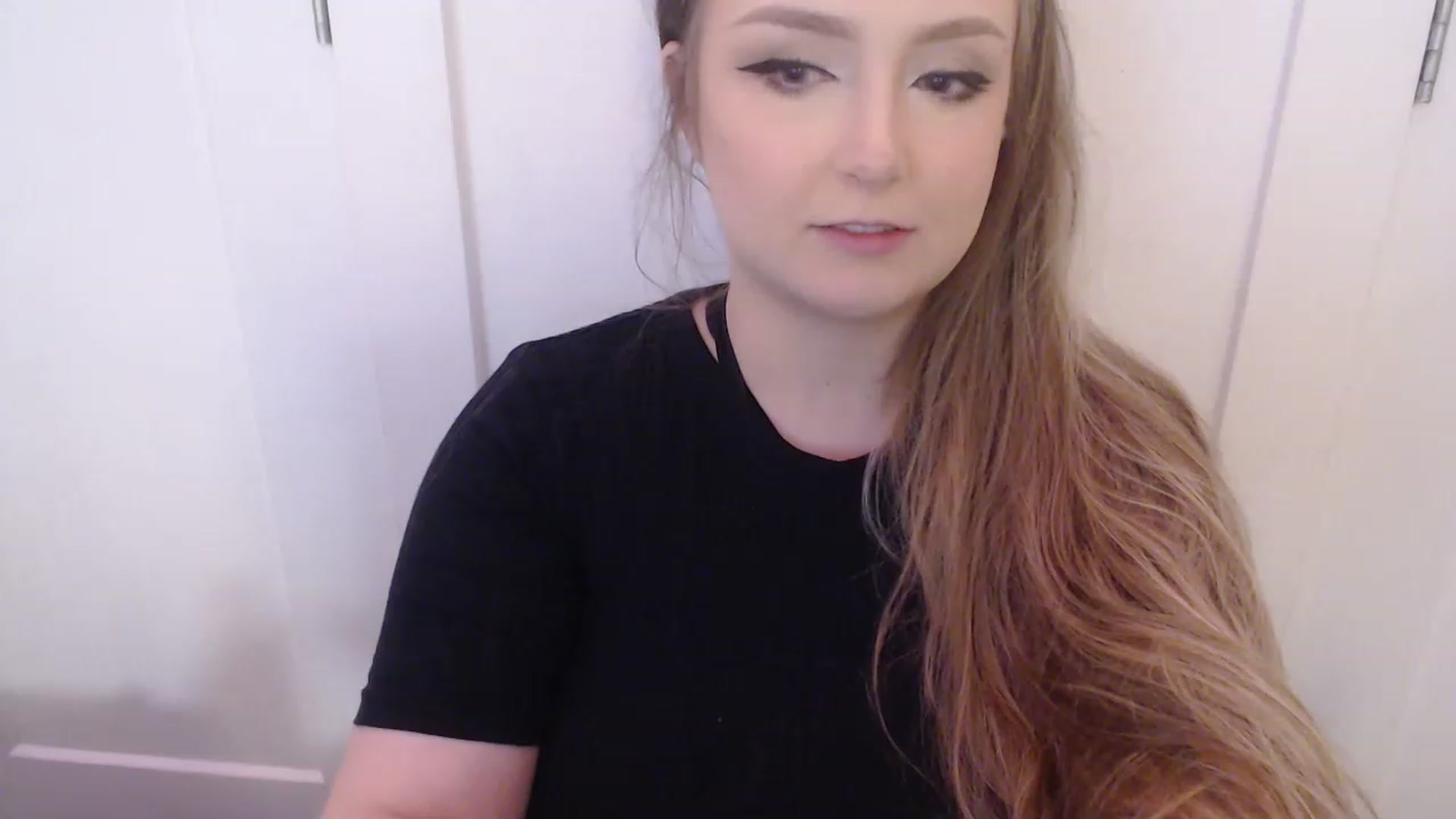 Gallery image thumbnail from LibbyxDoe's myfreecams stream on, 05/26/2023, 08:24 image 9 of 20