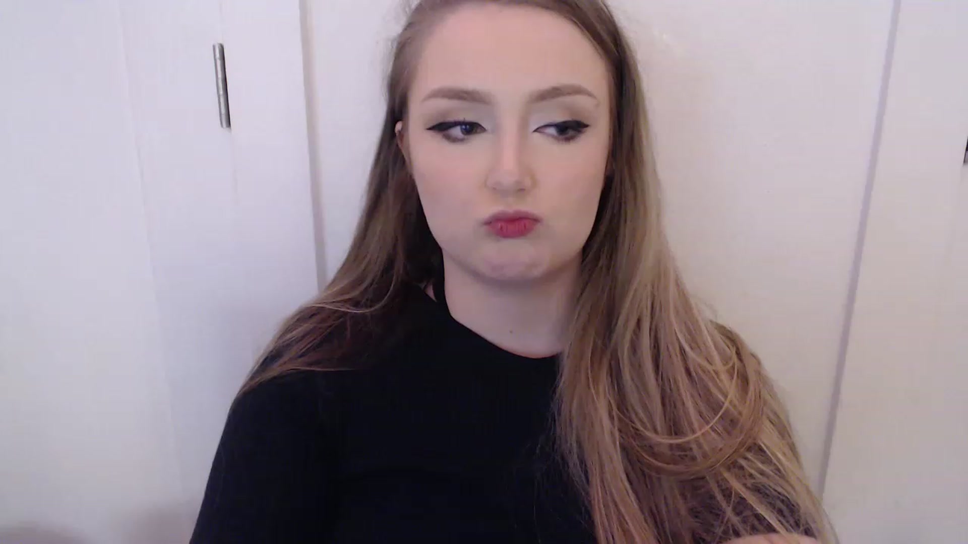 Gallery image thumbnail from LibbyxDoe's myfreecams stream on, 05/26/2023, 12:04 image 6 of 20