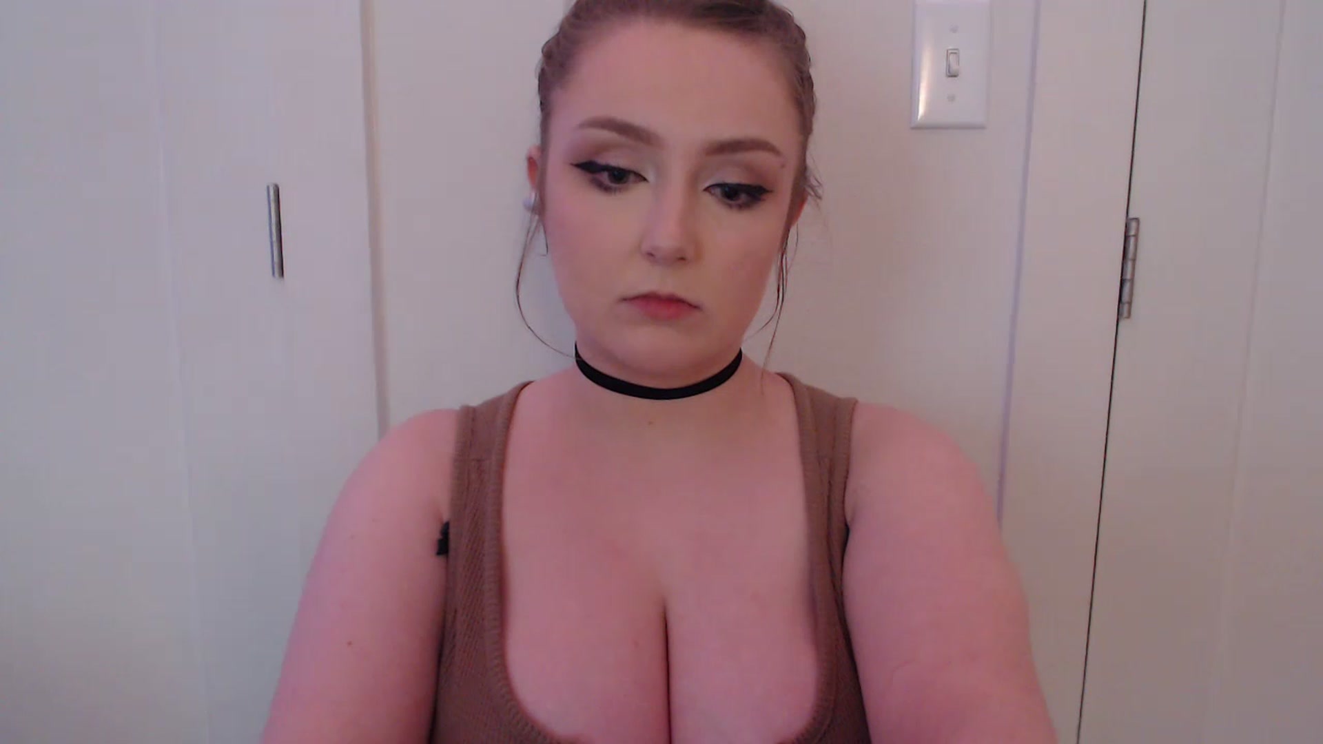 Gallery image thumbnail from LibbyxDoe's myfreecams stream on, 05/29/2023, 10:30 image 19 of 20