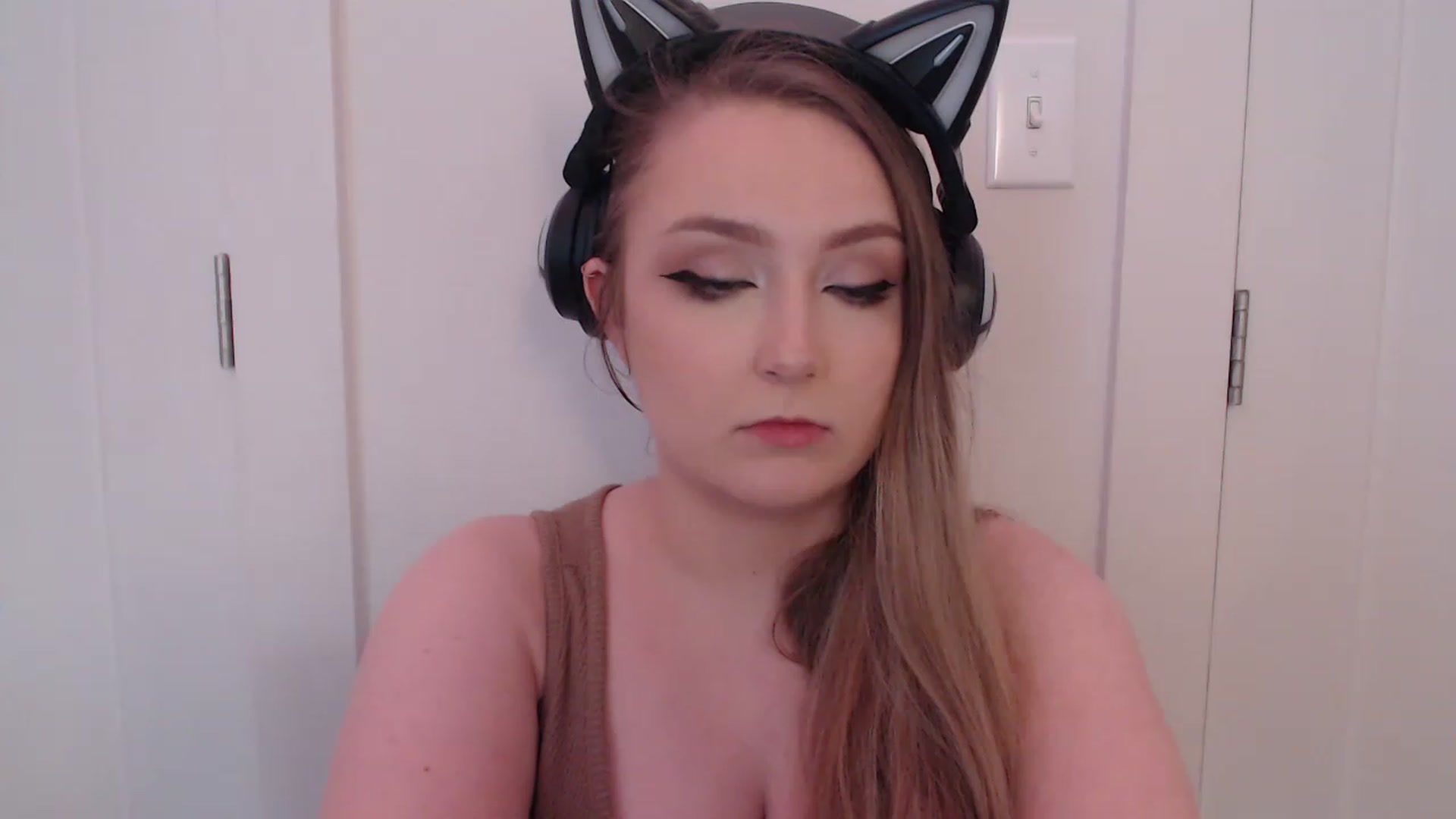Gallery image thumbnail from LibbyxDoe's myfreecams stream on, 05/29/2023, 10:30 image 2 of 20