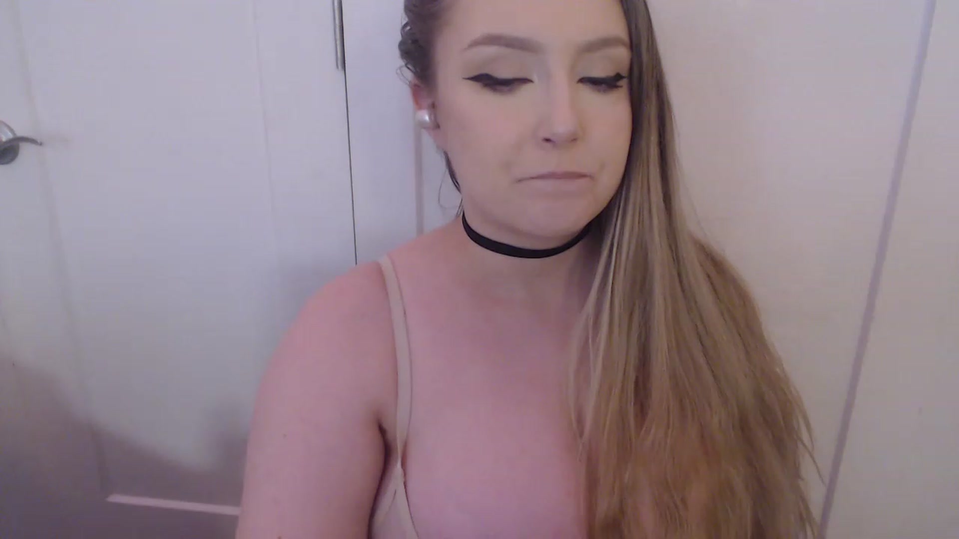 Gallery image thumbnail from LibbyxDoe's myfreecams stream on, 06/02/2023, 10:13 image 16 of 20