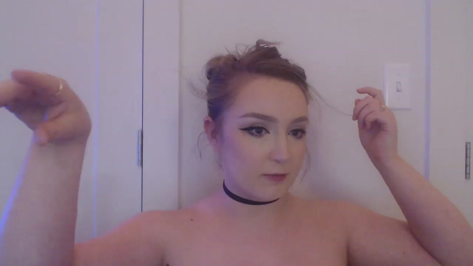 Gallery image thumbnail from LibbyxDoe's myfreecams stream on, 06/03/2023, 09:01 image 7 of 20